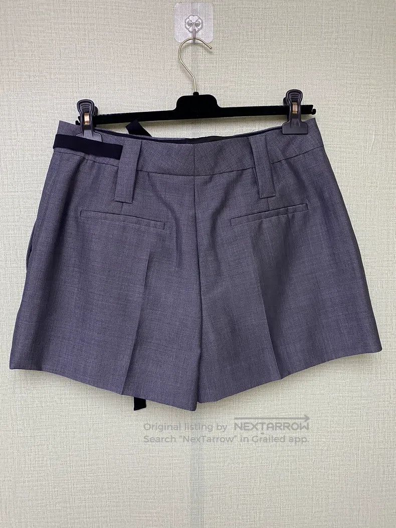 Prada Prada Grey lace-on shorts Size US 26 / EU 42 - 2 Thumbnail