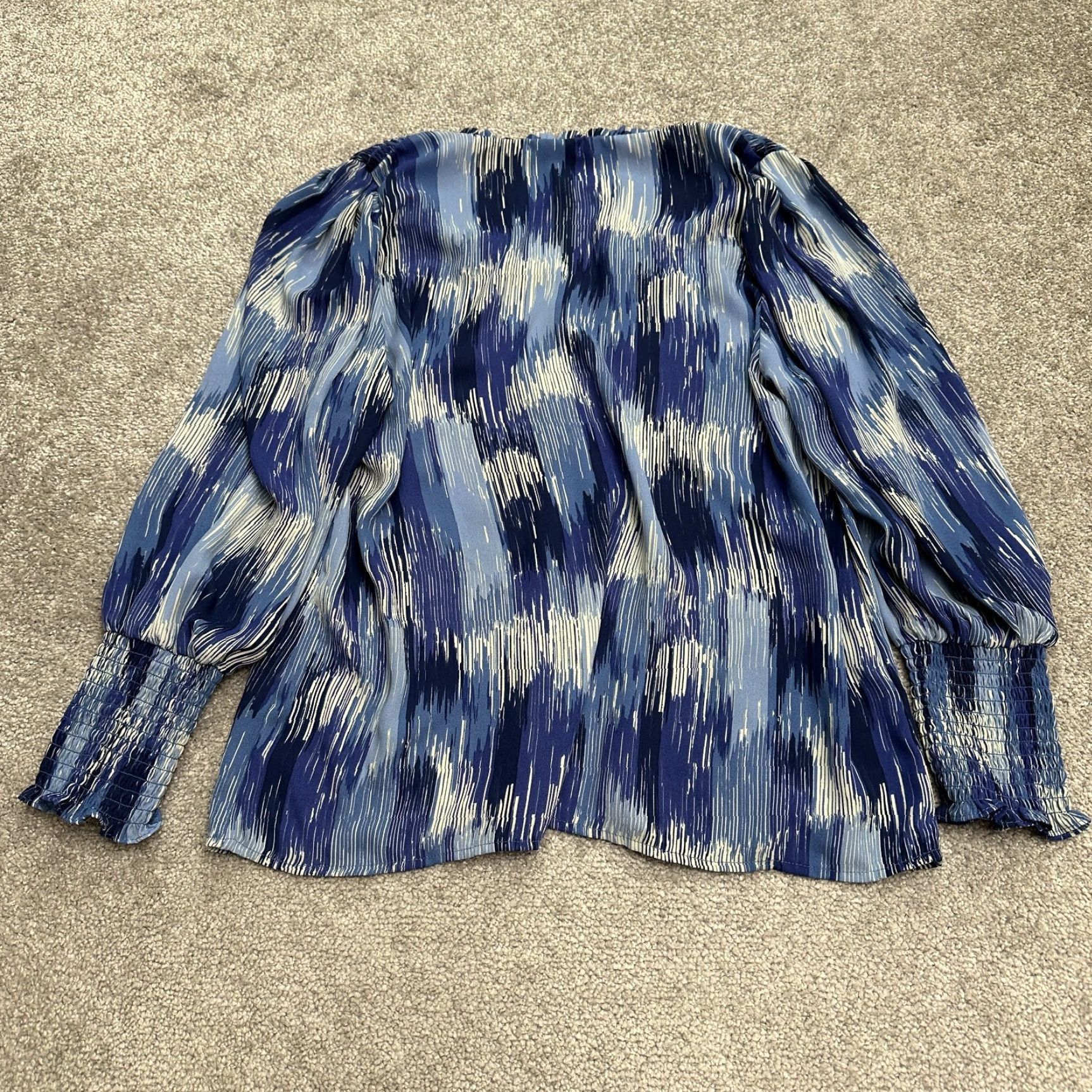 AQUA Aqua Blouse Shirt Womens M Blue V-Neck Long Sleeve Tunic Casual Knit Polyester Regular Size M / US 6-8 / IT 42-44 - 2 Thumbnail