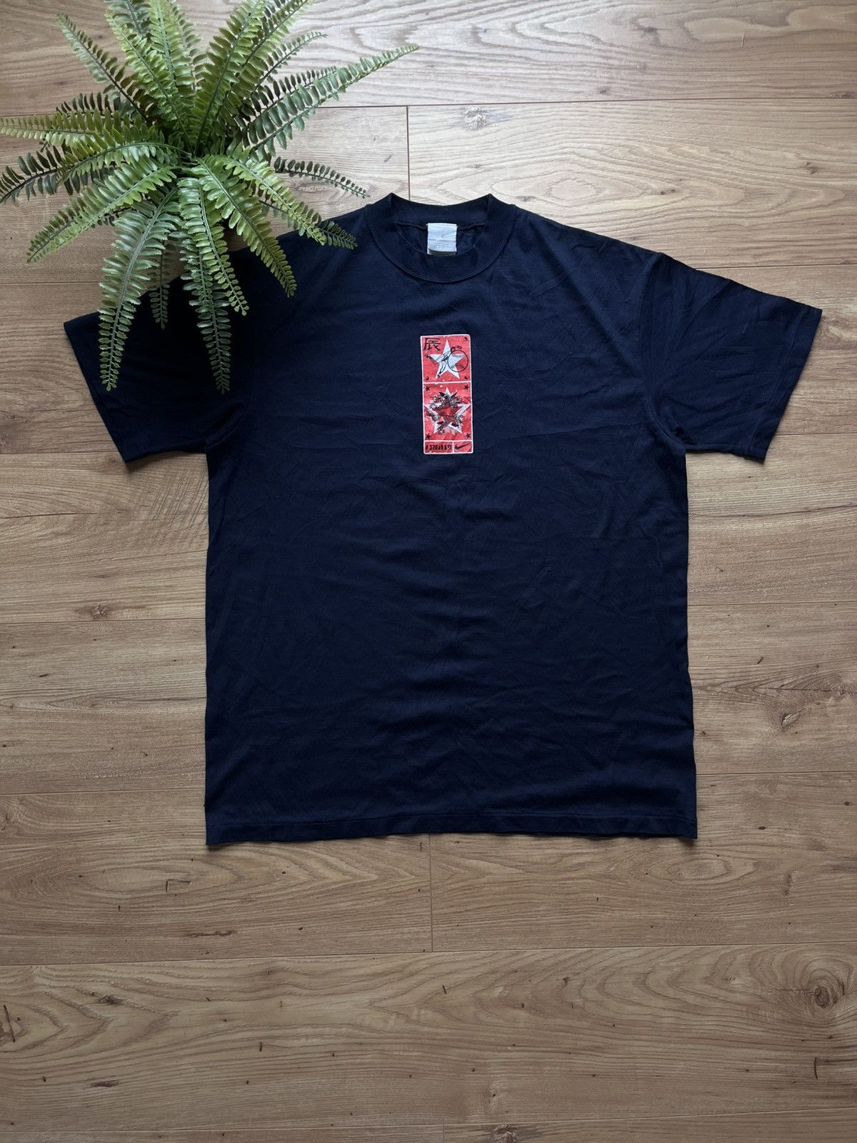 Nike 90’s NIKE JAPAN DRAGON TEE RETRO Y2K RARE VINTAGE SWOOSH Size US L / EU 52-54 / 3 - 1 Thumbnail