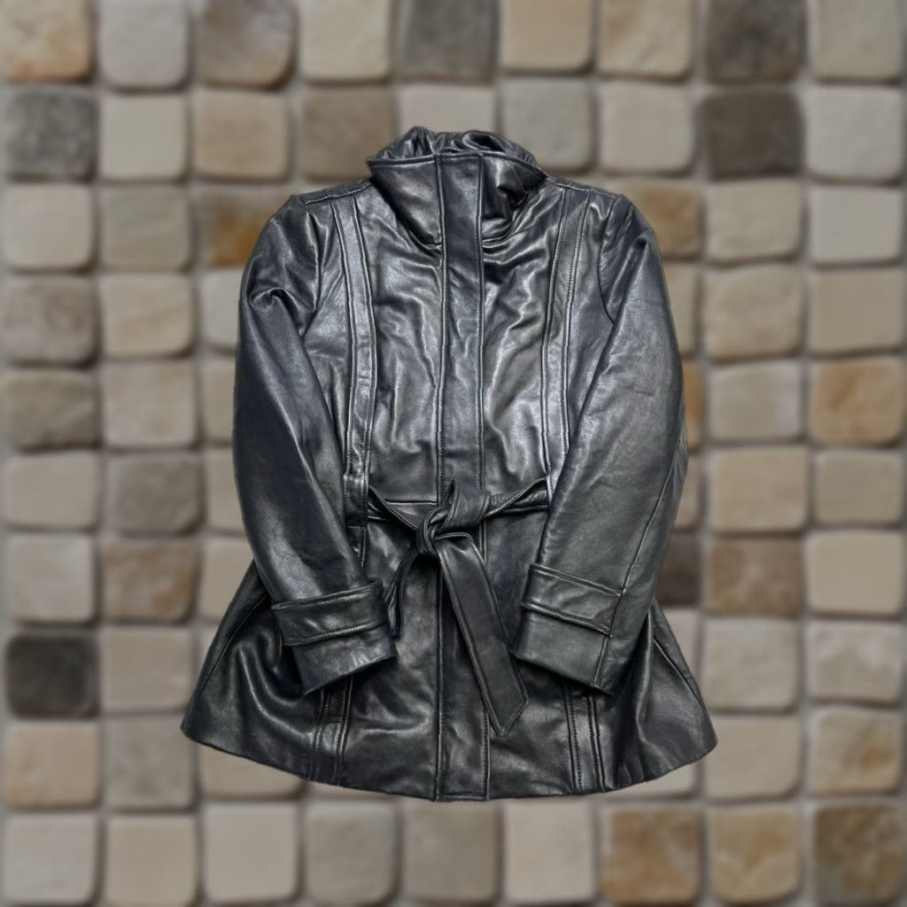 Vintage VINTAGE Pelle Studio Jacket Womens Large Black Leather Wrap Heavy Size L / US 10 / IT 46 - 1 Thumbnail