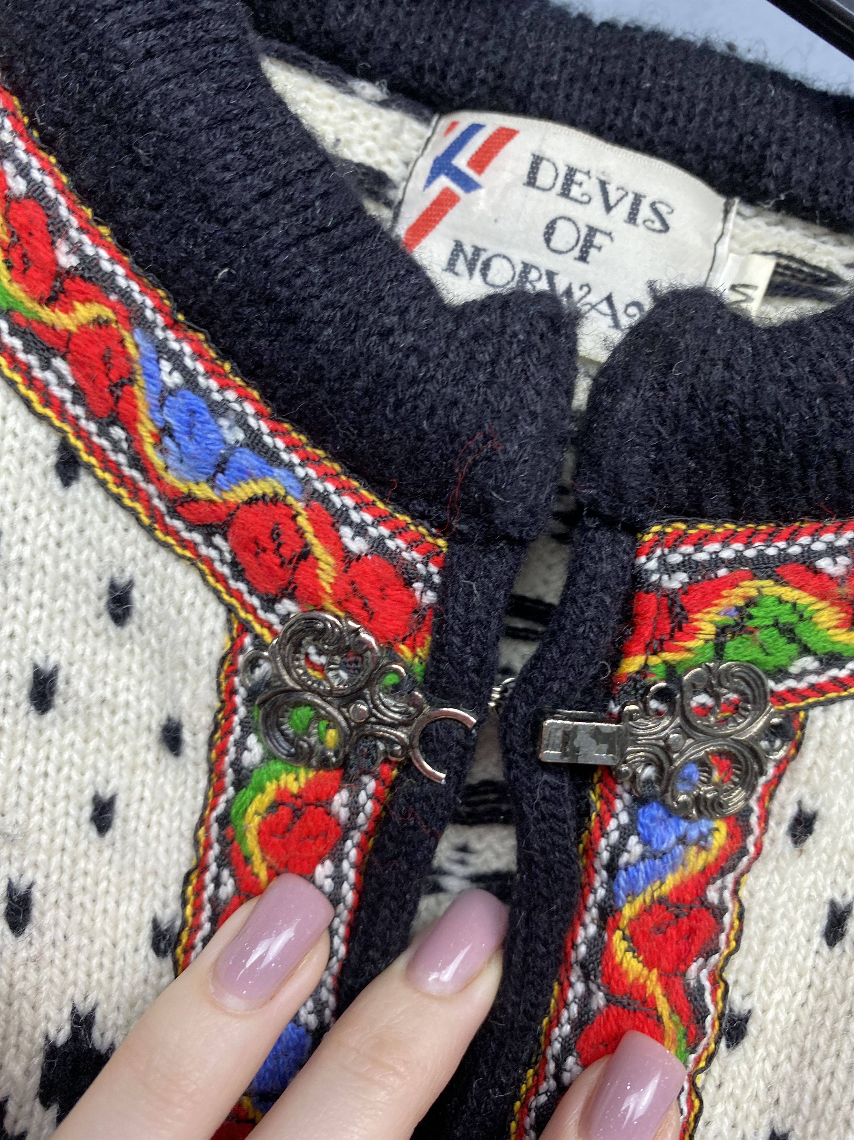 Dale Of Norway × Vintage Devis Of Norway Vintage Wool Knit Sweater Size US M / EU 48-50 / 2 - 5 Thumbnail