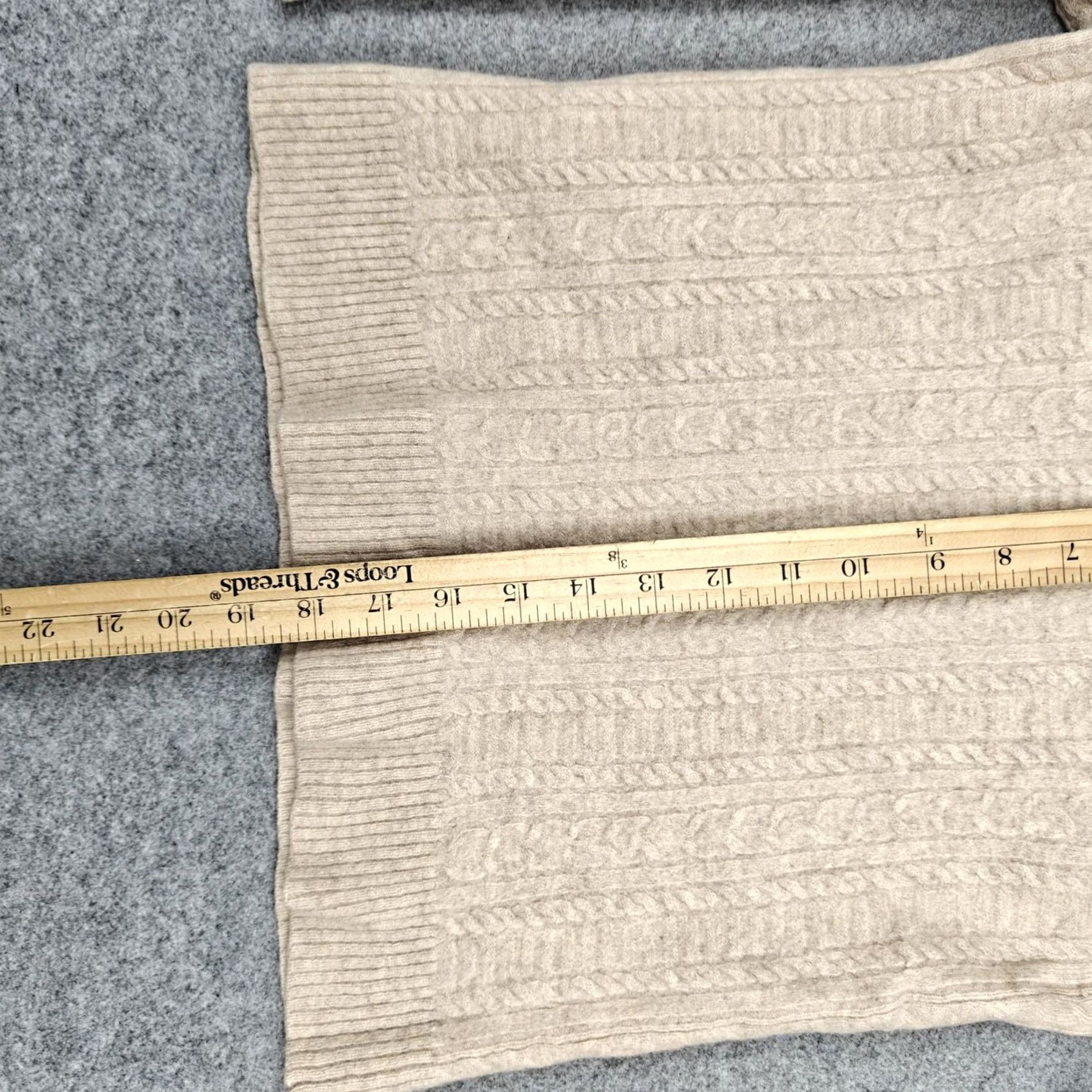 Vintage Madeleine Thompson Sweater Womens Small Beige 100% Cashmere Cable Knit Crewneck Size S / US 4 / IT 40 - 6 Thumbnail
