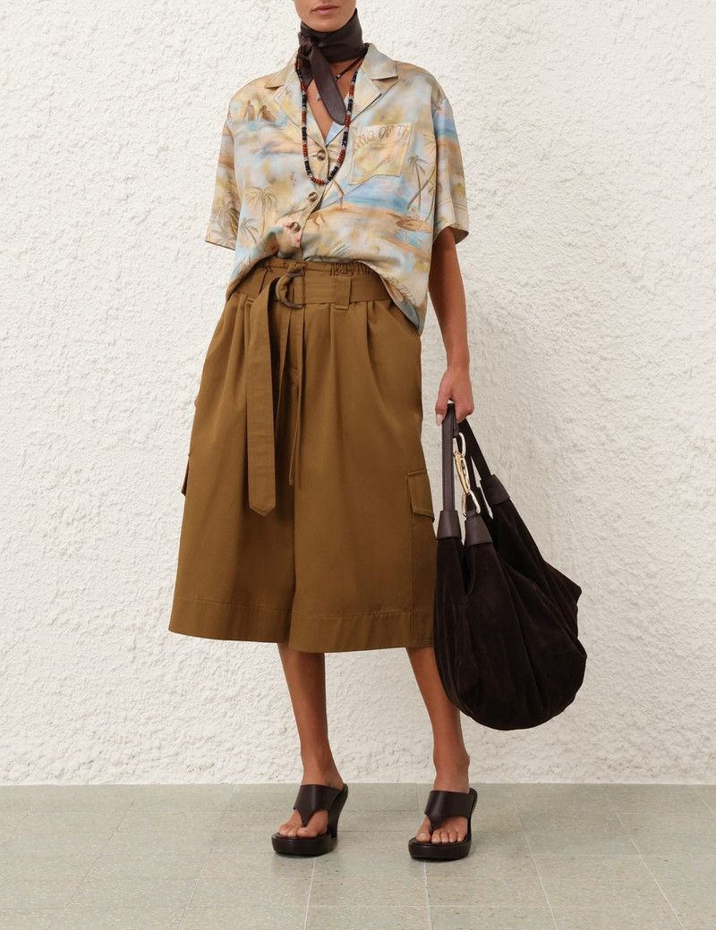 Zimmermann oc11z0226 Illuminate Bermuda Shorts in Khaki Size 34" / US 12 / IT 48 - 2 Thumbnail