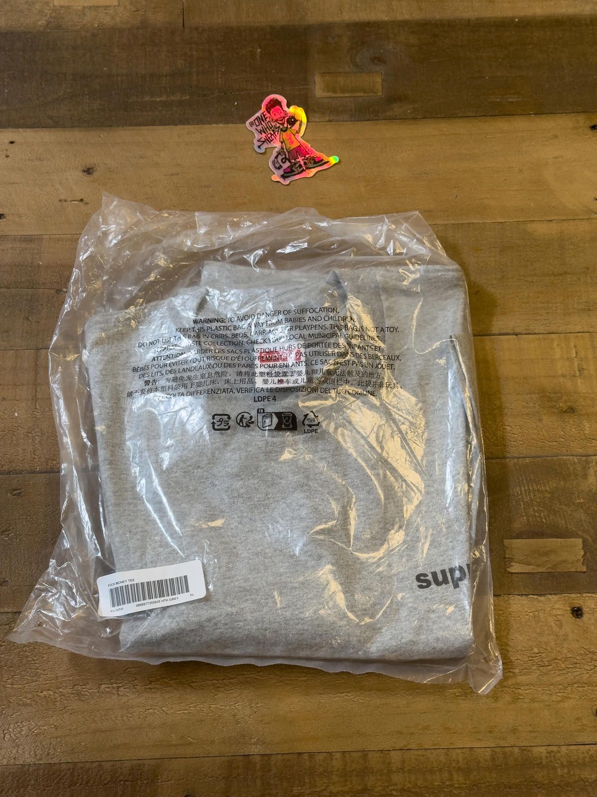 Supreme Supreme F*ck Money Tee Size Large Size US L / EU 52-54 / 3 - 5 Thumbnail