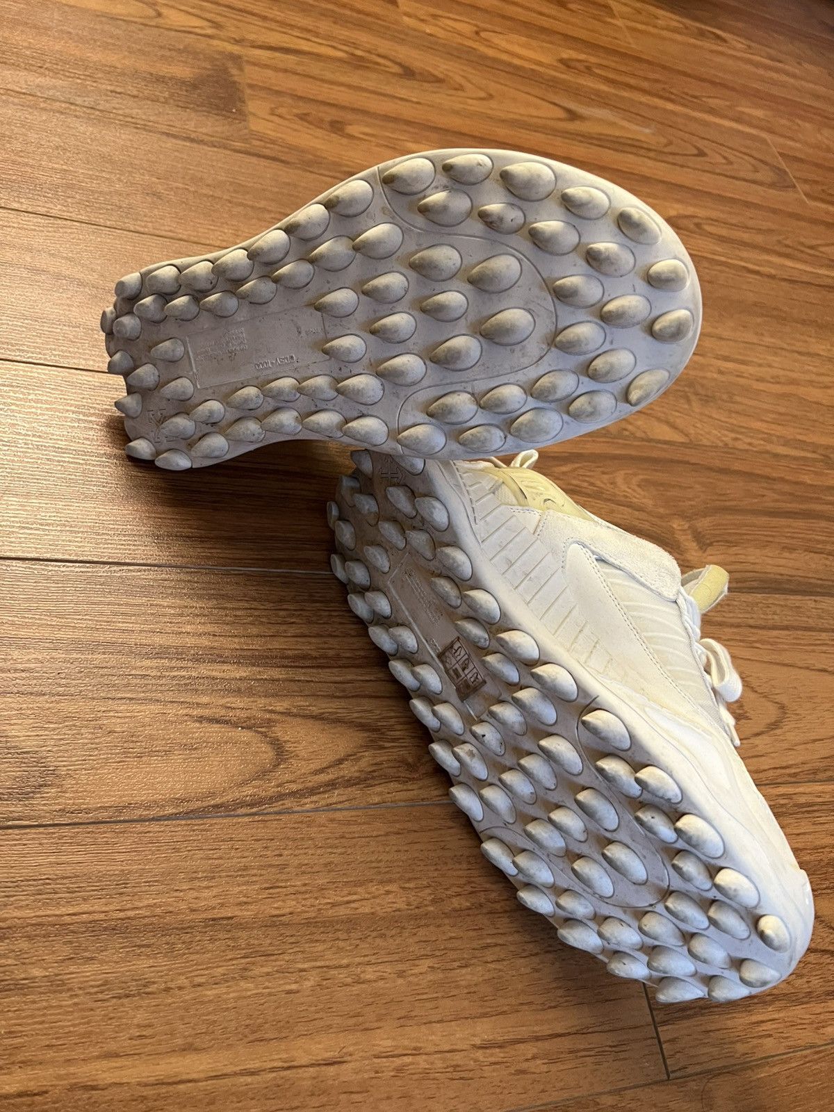 Off-White Off-White ODSY 1000 Triple White Size US 8 / EU 41 - 7 Thumbnail