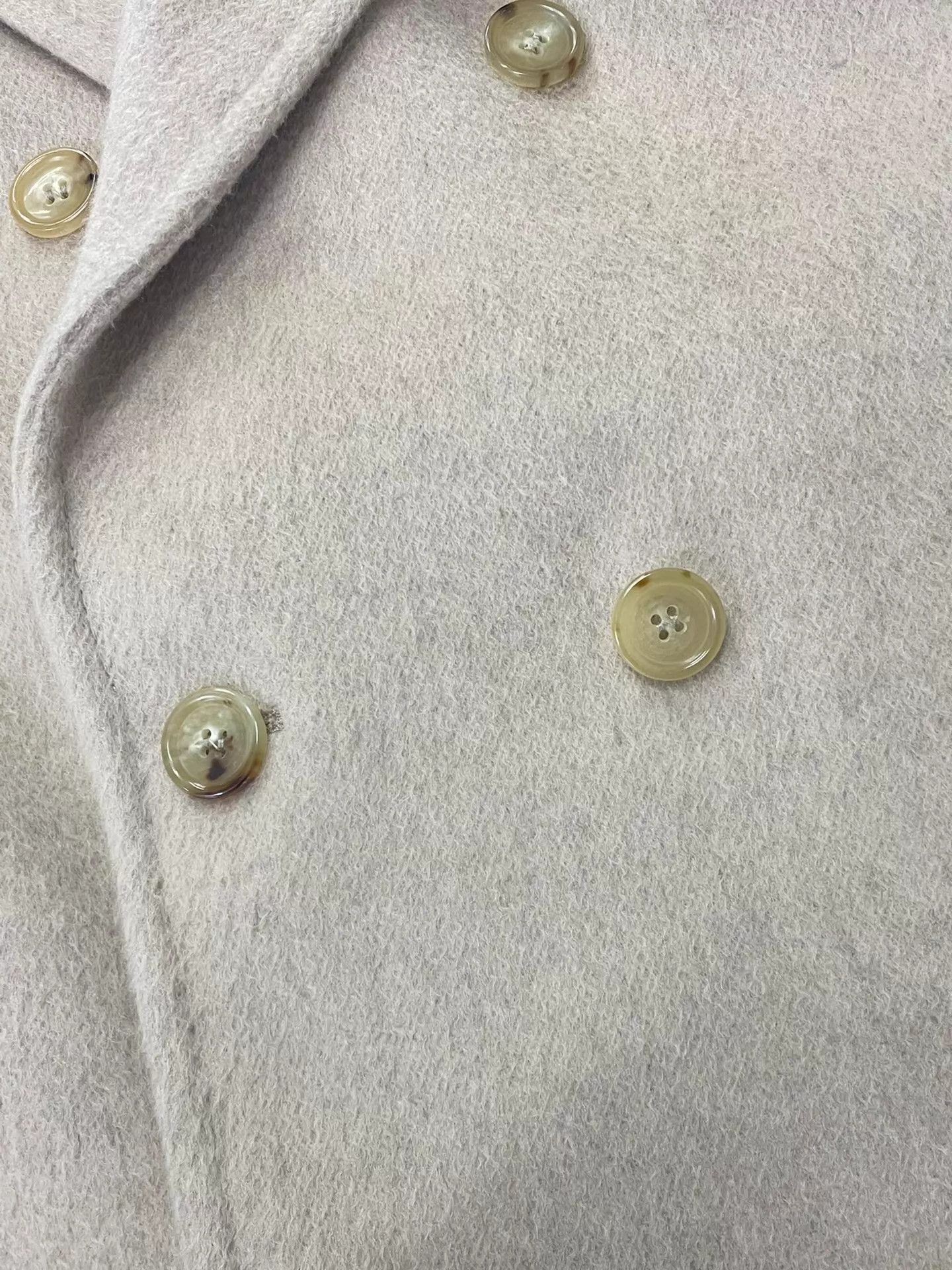 Max Mara maxmara short double-breasted cashmere coat 38 Size XS / US 0-2 / IT 36-38 - 2 Thumbnail