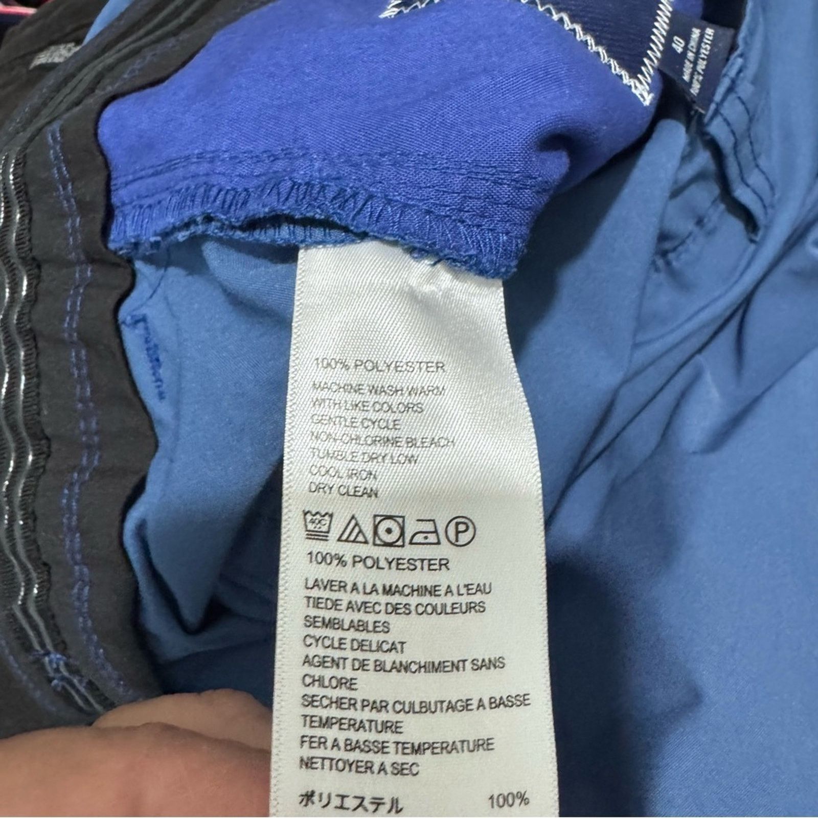 Tommy Bahama Blue Flat Front Chino Performance Golf Shorts Men’s Size 40 Size US 40 / EU 56 - 7 Thumbnail