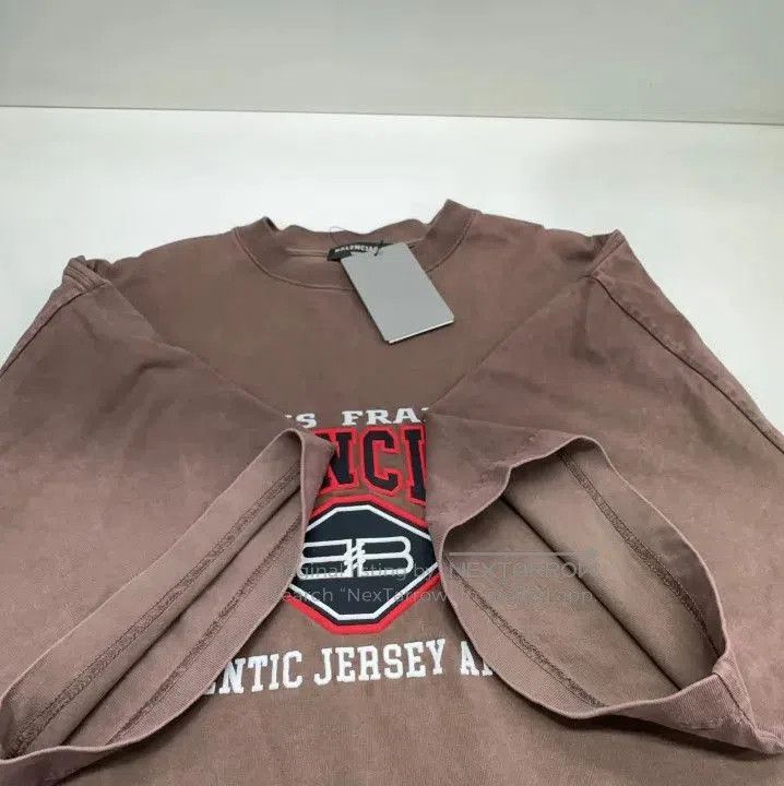 Balenciaga Balenciaga SS22 Batman Logo Oversized T-Shirt. Size US M / EU 48-50 / 2 - 8 Thumbnail