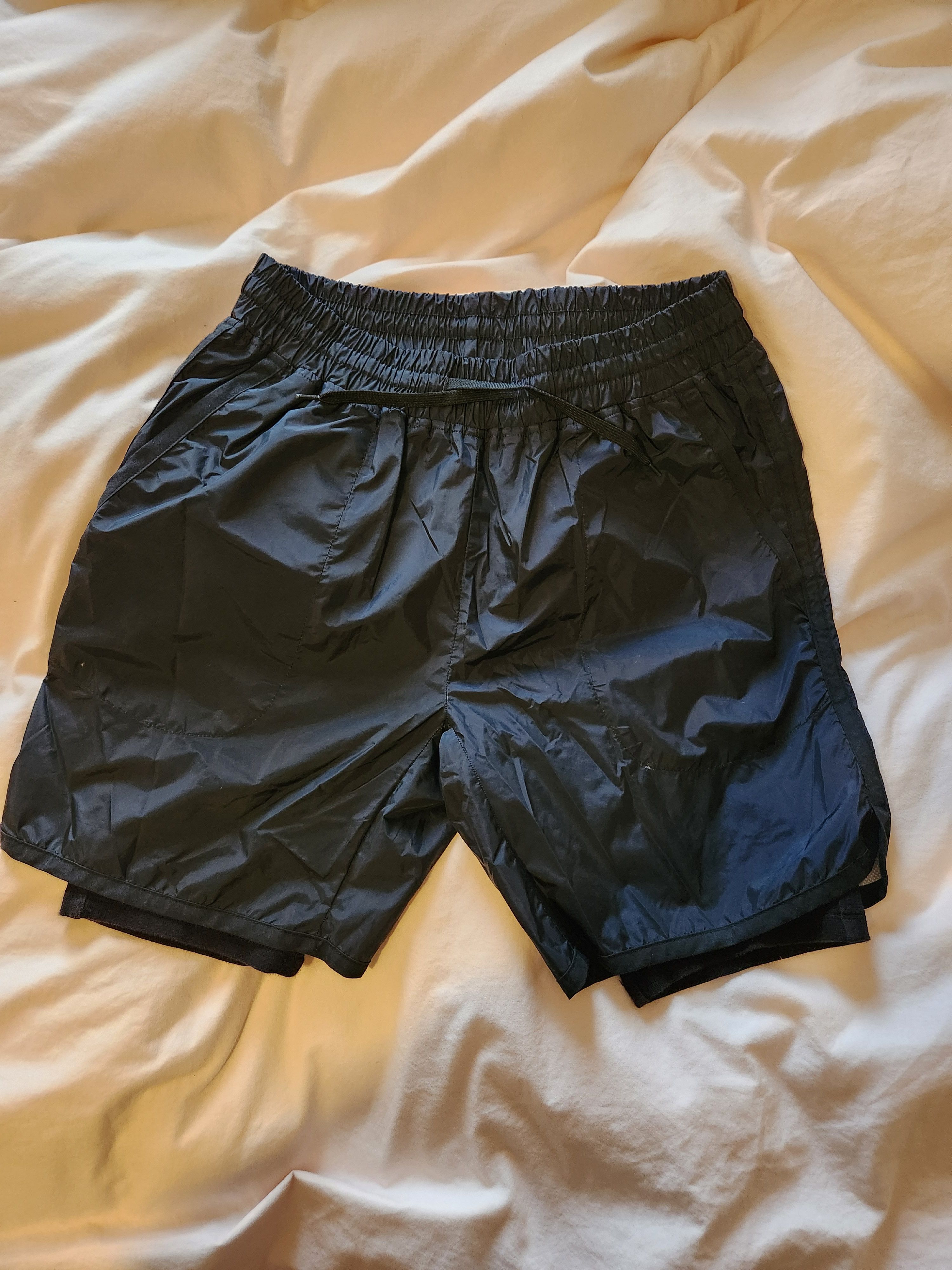 Kith KITH 3M Reflective Box Logo Active Running Shorts | Grailed