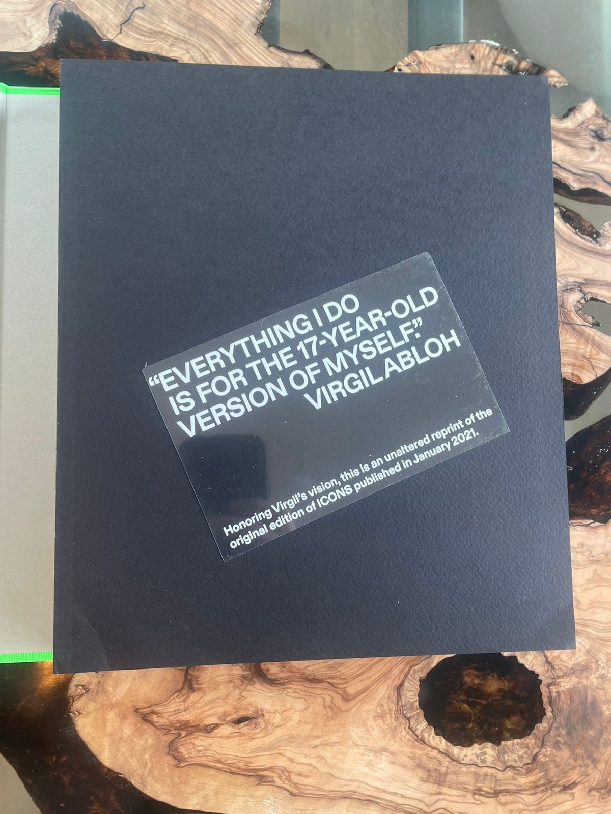 Nike Virgil Abloh. Nike. ICONS Coffee Table Book Size ONE SIZE - 10 Thumbnail