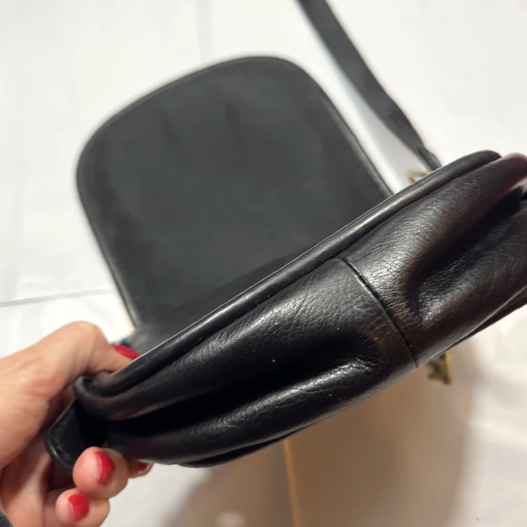 Fossil Fossil Black LEATHER Purse Evening Bag Crossbody Strap Flap Closure Magnetic Snap Dressy Cross-Body Bag Size ONE SIZE - 6 Thumbnail