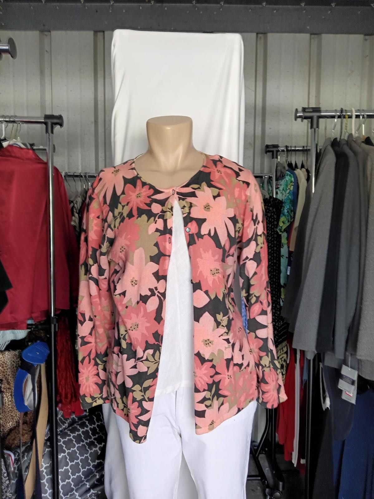 Designer Floral Cardigan by Requirements - Stylish & Comfortable Size S / US 4 / IT 40 - 1 Thumbnail