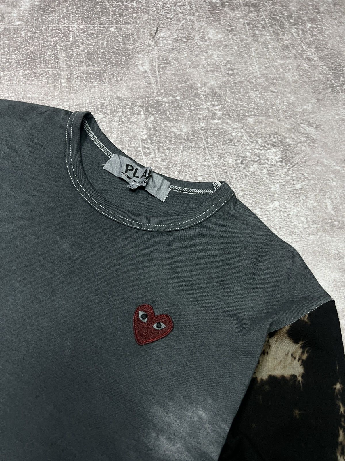 Comme des Garcons PLAY CDG Comme Des Garcons Play Longsleeve Grey Red Heart Size US L / EU 52-54 / 3 - 3 Thumbnail