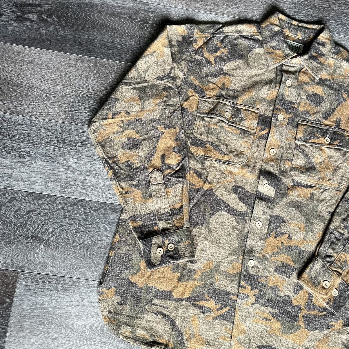 L.L. Bean Vintage L.L. Bean Camo Chamois Print Hunting Button Up Shirt Size US M / EU 48-50 / 2 - 3 Thumbnail