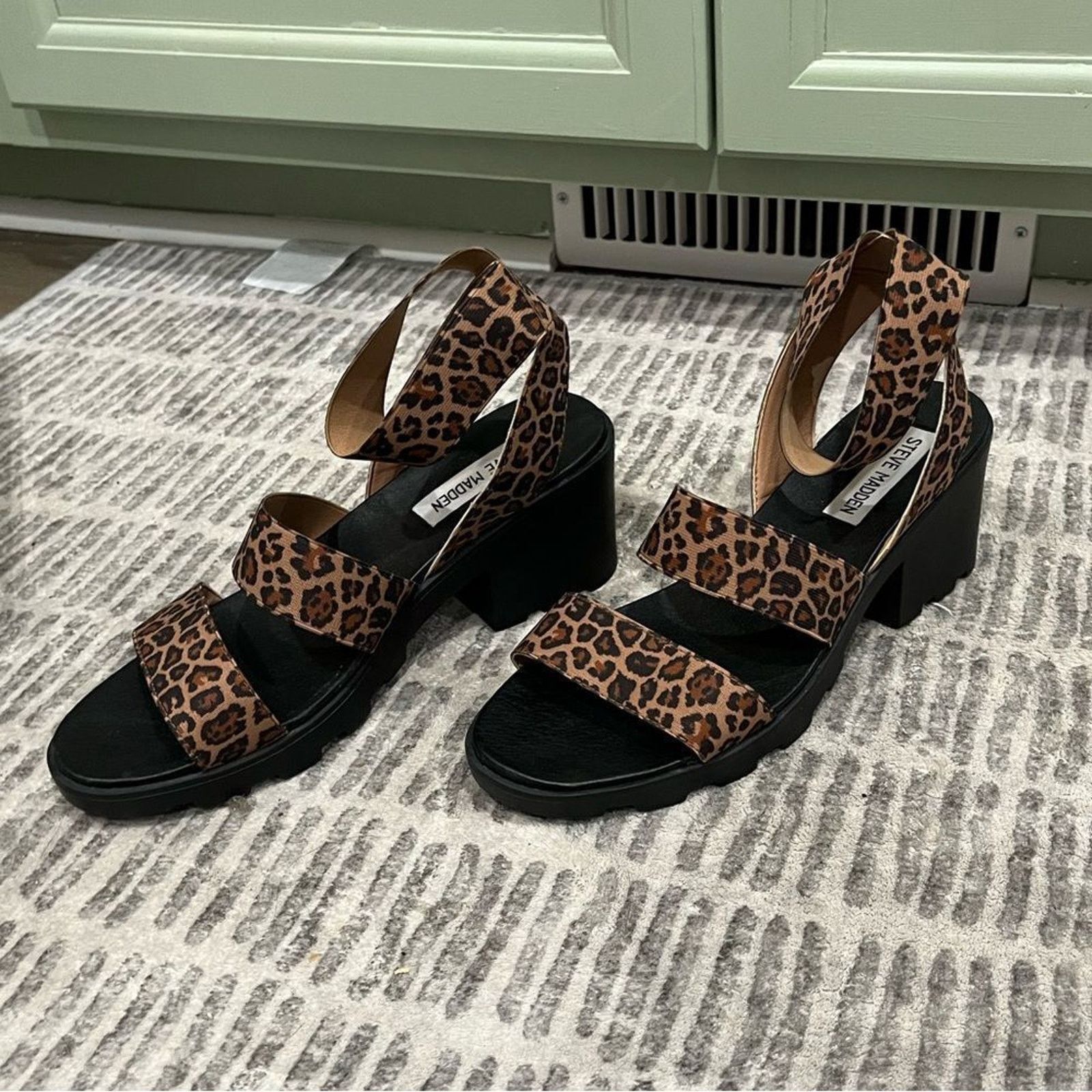 Steve Madden Steve Madden Haidar Leopard Sandals Chunky Sole Platform 7 Size US 7 / IT 37 - 5 Thumbnail