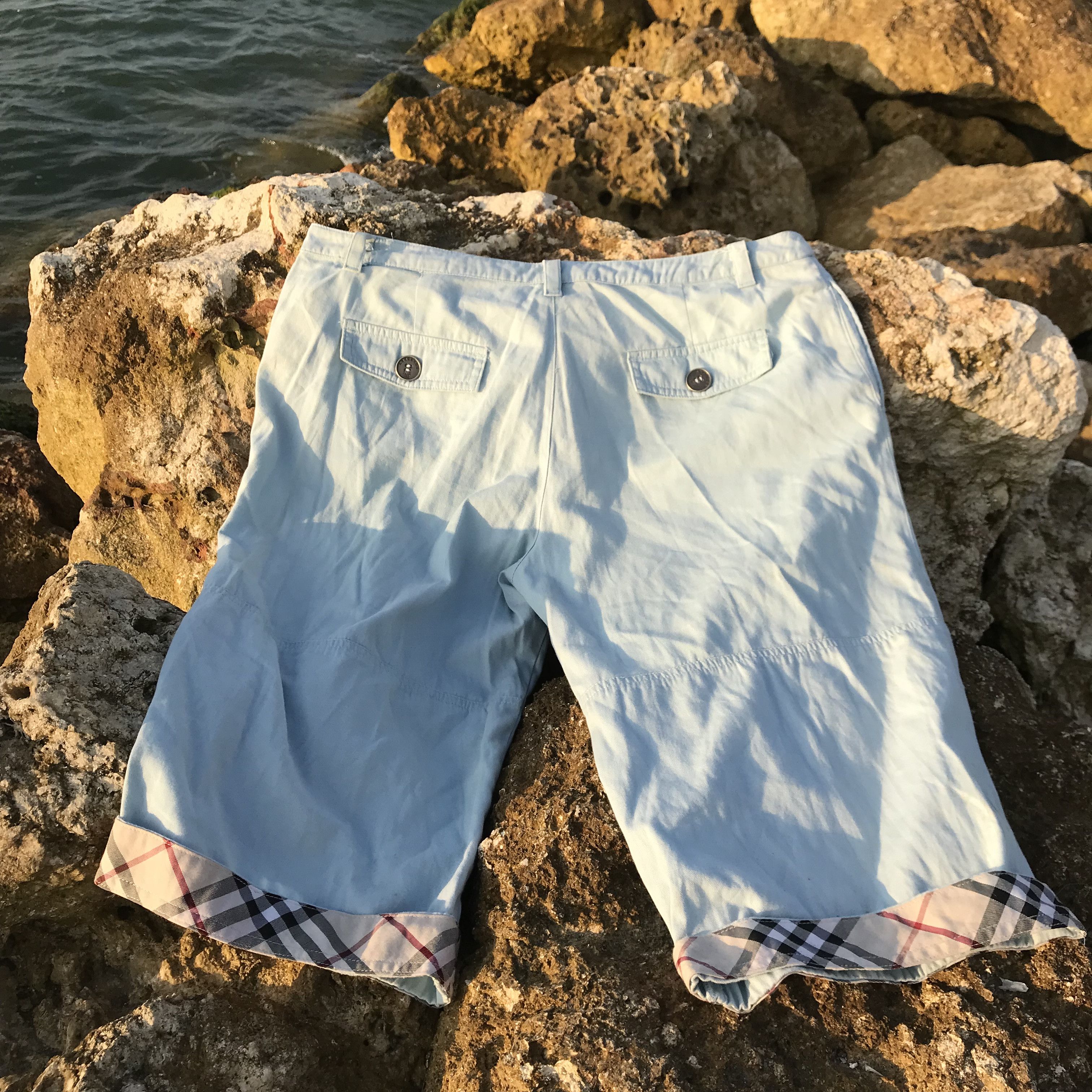 Vintage Burberry baby blue short novacheck pants Trouser pan