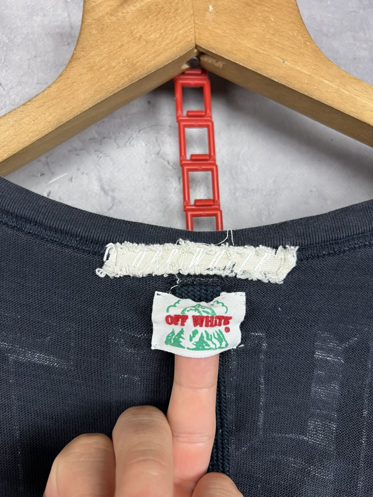 Off-White Off-White c/o Virgil Abloh 3D White Long Sleeve Size M Size US M / EU 48-50 / 2 - 15 Thumbnail