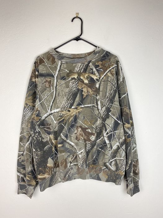 Realtree camo crewneck discount sweatshirt