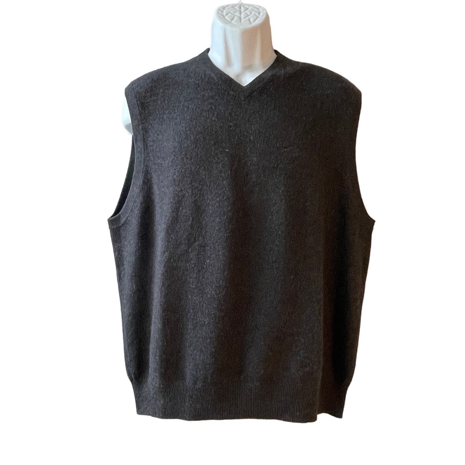 Vintage VINTAGE 90s Mark Shale Cashmere Sweater Vest Size Large Size US L / EU 52-54 / 3 - 1 Thumbnail