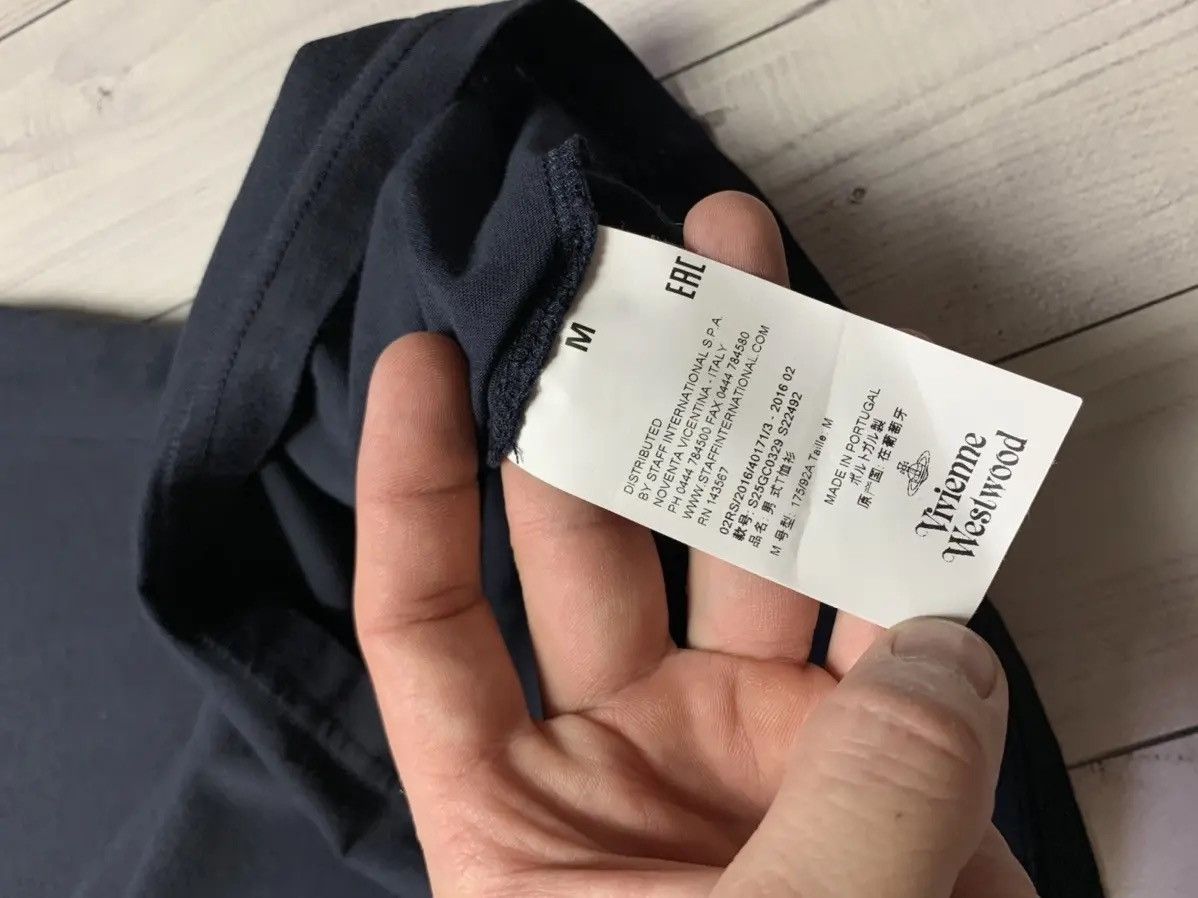 Vintage × Vivienne Westwood Vivienne Westwood tee T-shirt logo size M Size US M / EU 48-50 / 2 - 4 Thumbnail