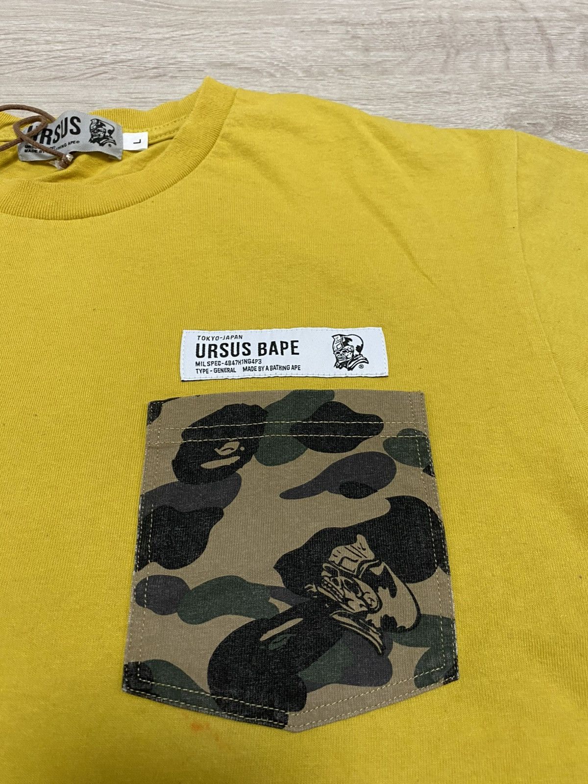 Bape BAPE BIG LOGO URSUS T-shirt size M Size US M / EU 48-50 / 2 - 3 Thumbnail