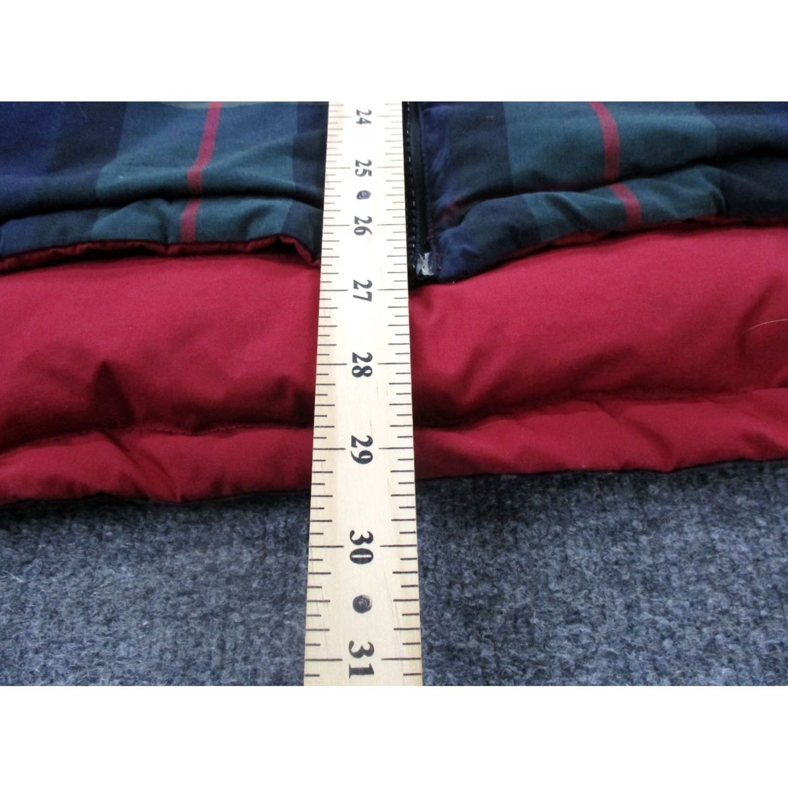 Eddie Bauer Eddie Bauer Vest Jacket Mens L Red Plaid Goose Down Puffer Reversible Outdoors Size US L / EU 52-54 / 3 - 4 Thumbnail
