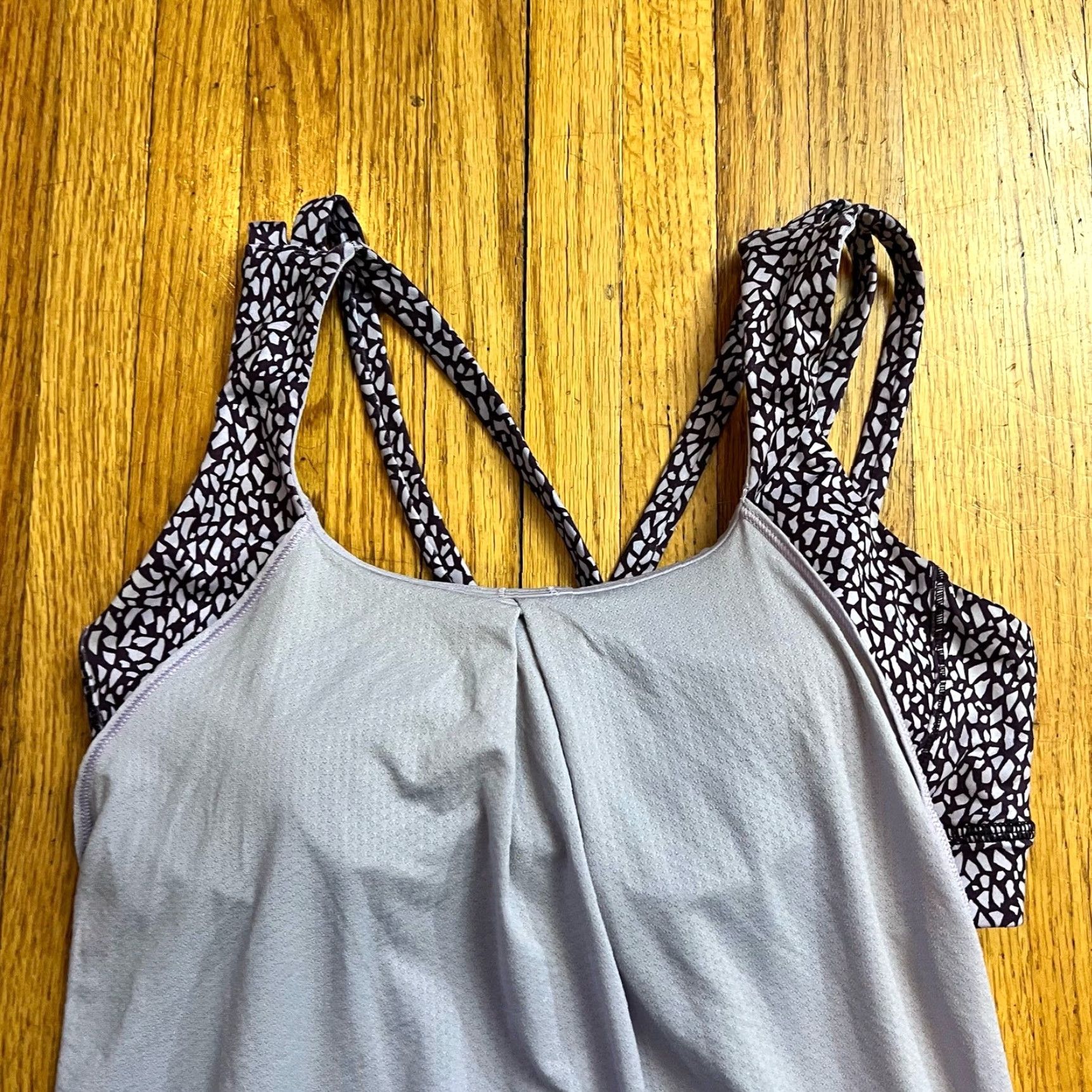 Lululemon Lululemon Tank Racerback Built in Sports Bra Womens 8 Purple Baggy Size ONE SIZE - 2 Thumbnail