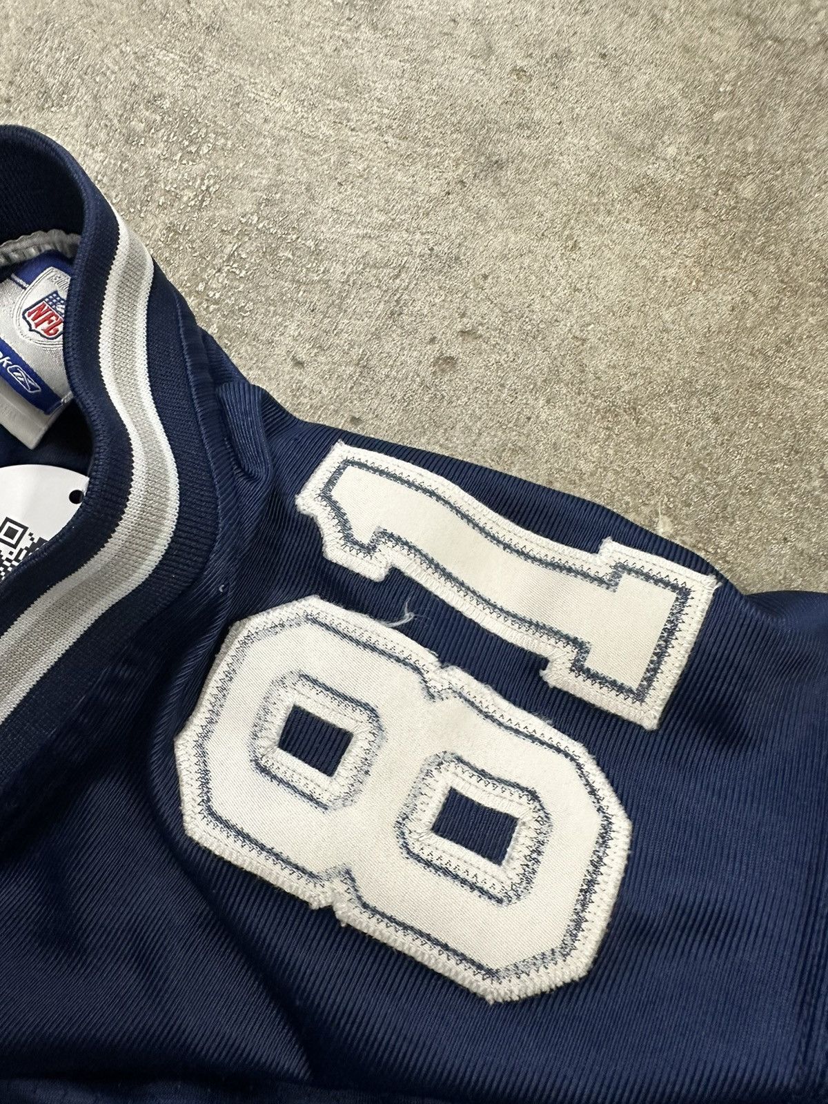 Reebok Crazy Y2K Reebok Dallas Cowboys Owens #81 NFL Jersey Size US M / EU 48-50 / 2 - 15 Thumbnail