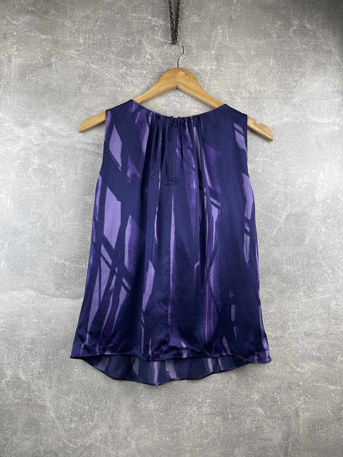 Moschino Moschino Cheap and Chic Ladies NWT Luxury Purple Silk Top Size M / US 6-8 / IT 42-44 - 7 Thumbnail