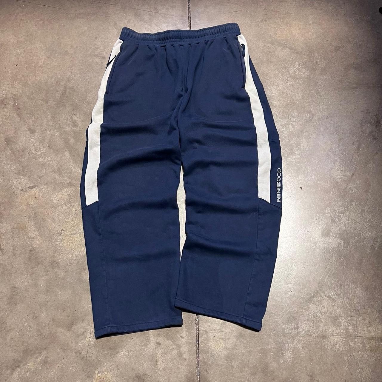 Nike Vintage Nike Baggy Cotton Sweatpants Mini Swoosh Wide Leg Size US 35 - 1 Thumbnail