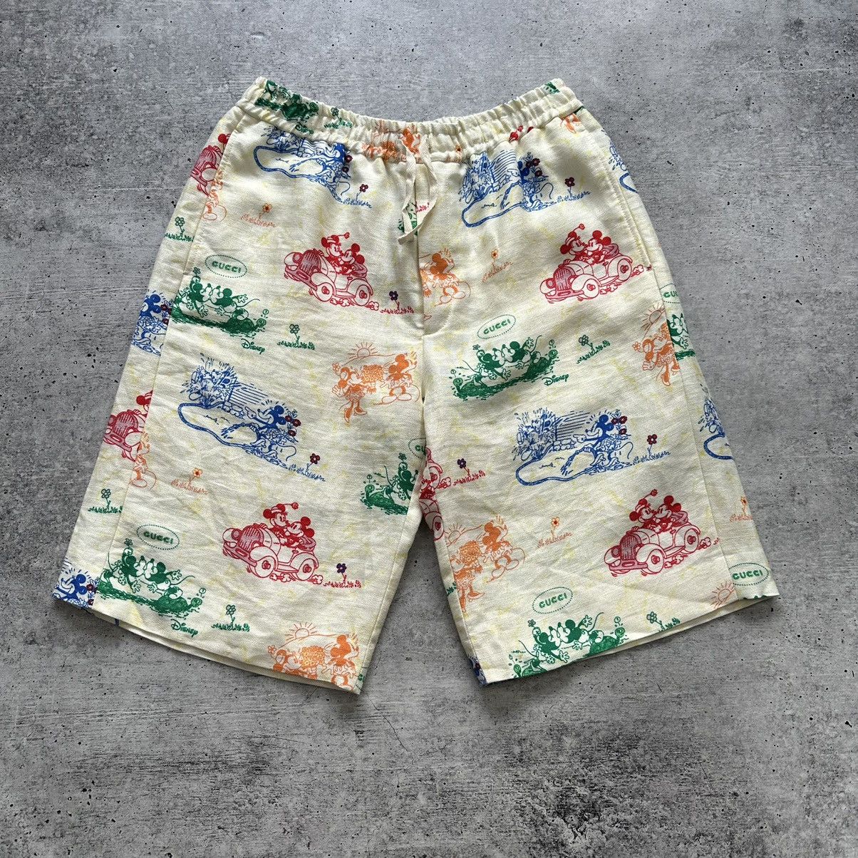 Disney × Gucci Gucci x Disney Mickey Mouse Ivory Shorts Linen Men’s Size 48 Size US 31 - 1 Thumbnail