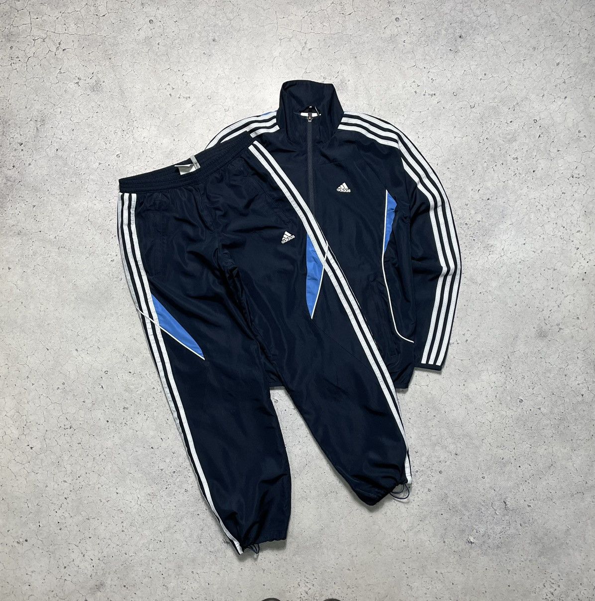 Adidas Adidas Vintage Nylon Track Suit Jacket And Pants Y2K Hype Size US S / EU 44-46 / 1 - 1 Thumbnail
