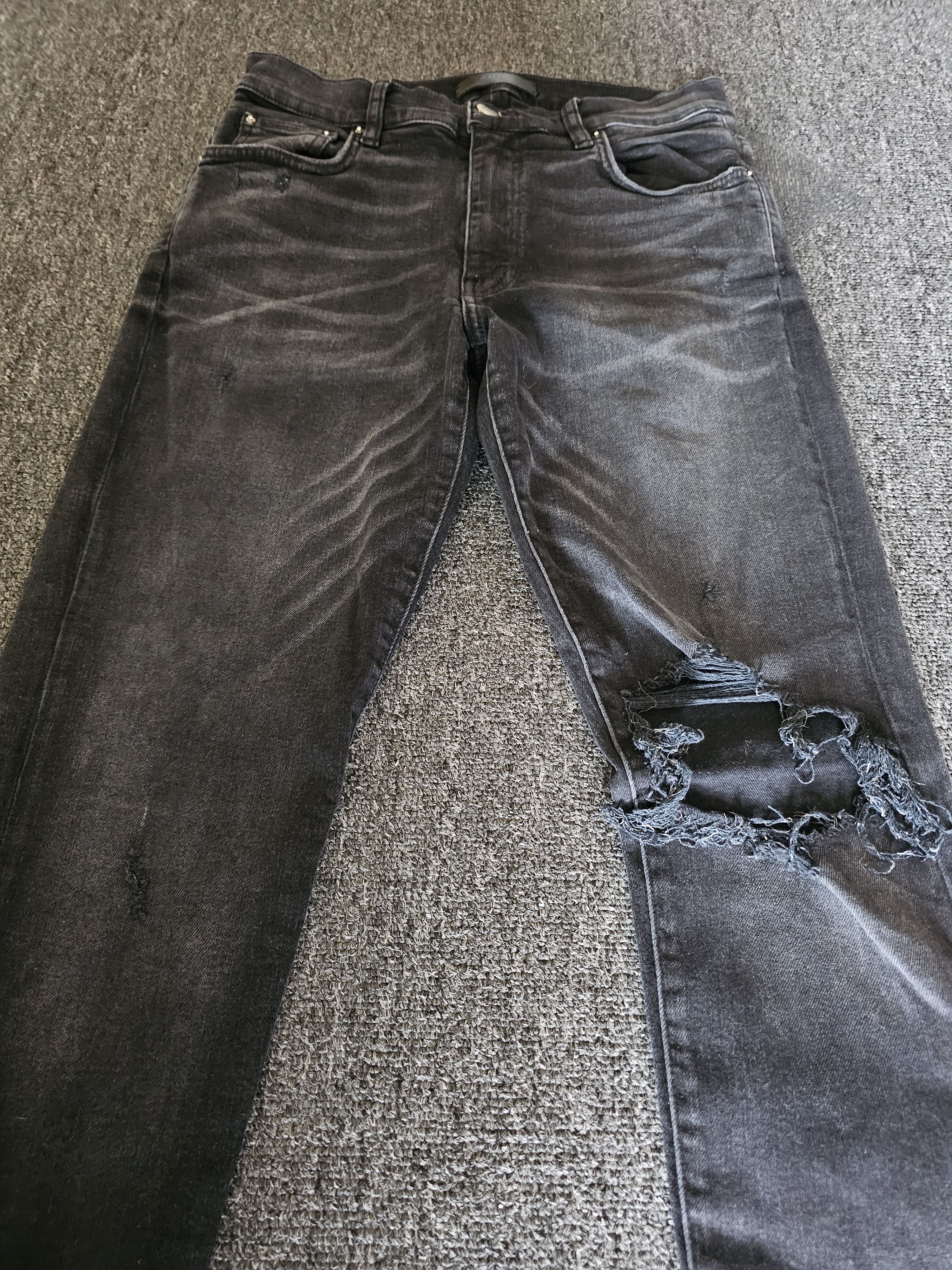 Amiri Amiri men's riped jeans size 31 Size US 31 - 2 Thumbnail