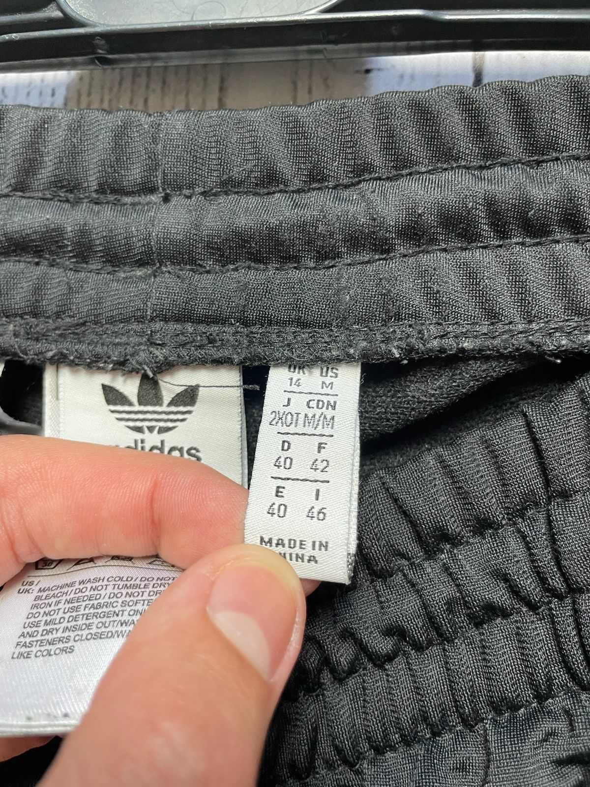 Adidas × Vintage Vintage adidas Adibreak pants size M rap Y2K logo drill Size 34" / US 12 / IT 48 - 6 Thumbnail
