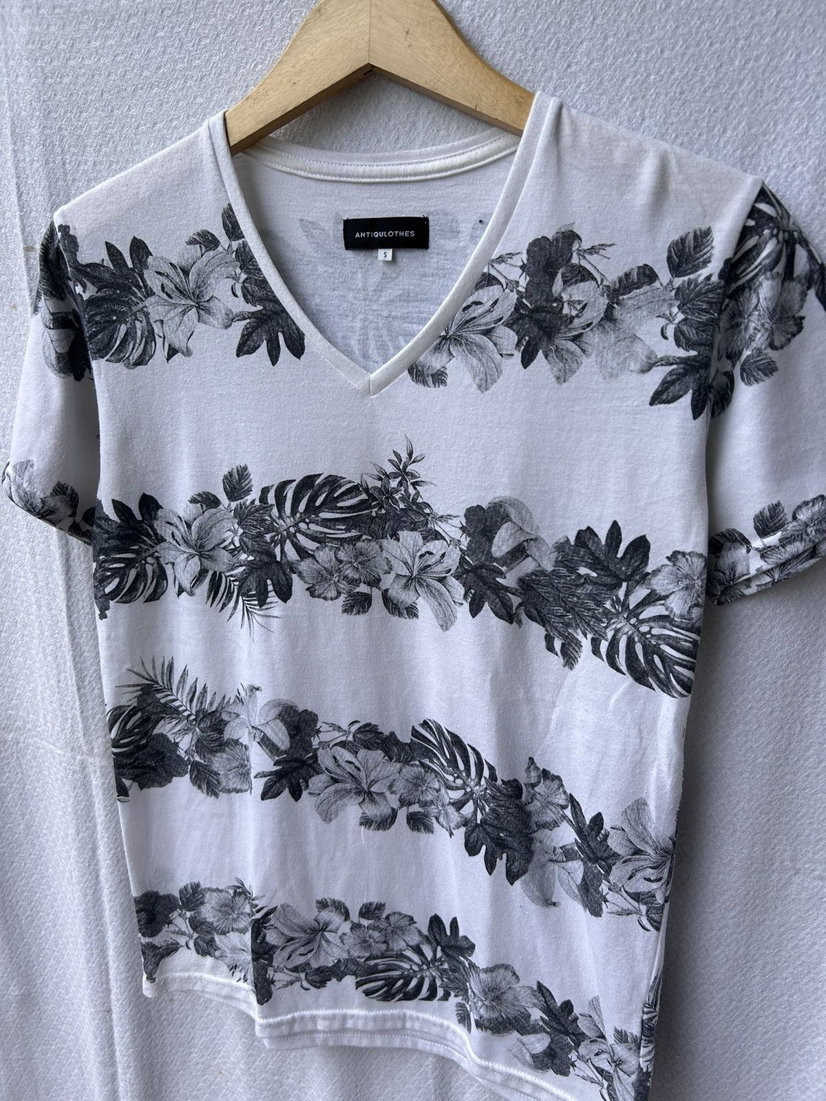 20471120 Antiqulothes japanese brand flowers archive shirt Size US S / EU 44-46 / 1 - 4 Thumbnail