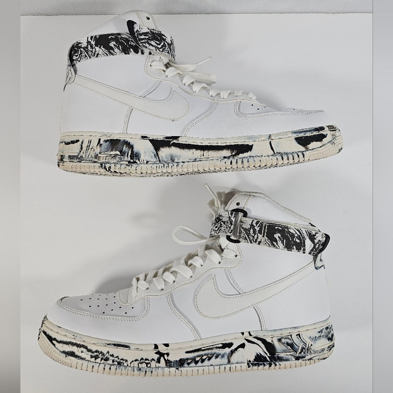 Nike Nike AF1 High 'Dip Dye White Black' Size US 12 / EU 45 - 2 Thumbnail