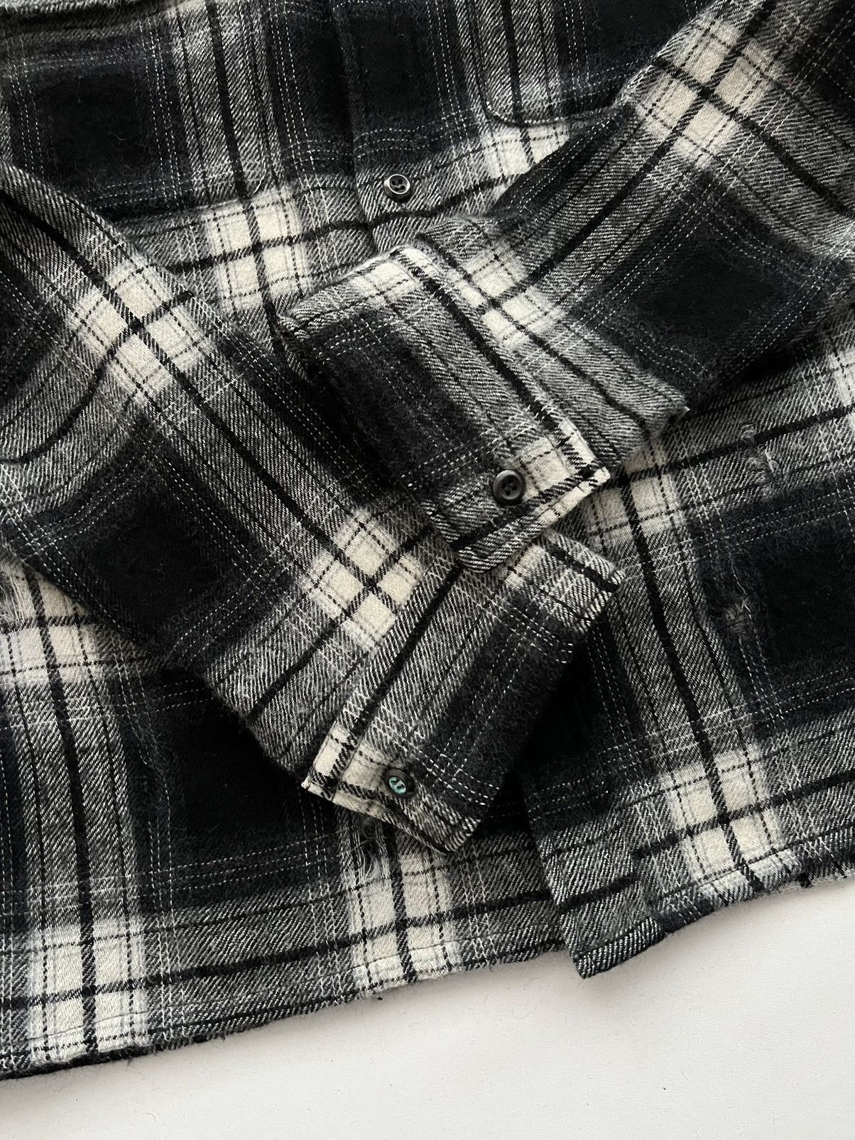 20471120 🔥SAMPLE Attachment Kazuyuki Kumagai Cashmere Grunge Shirt Size US S / EU 44-46 / 1 - 10 Thumbnail