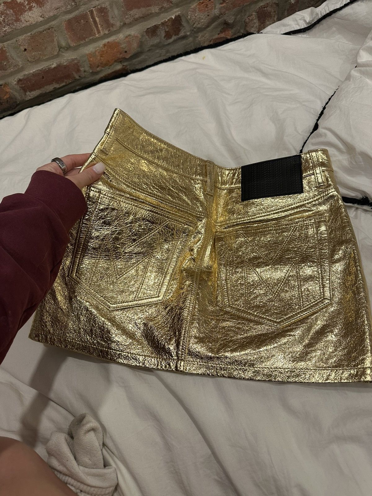 Marc Jacobs NWT! Marc Jacobs Gold Leather Skirt Size 25" / US 0 / IT 36 - 4 Thumbnail