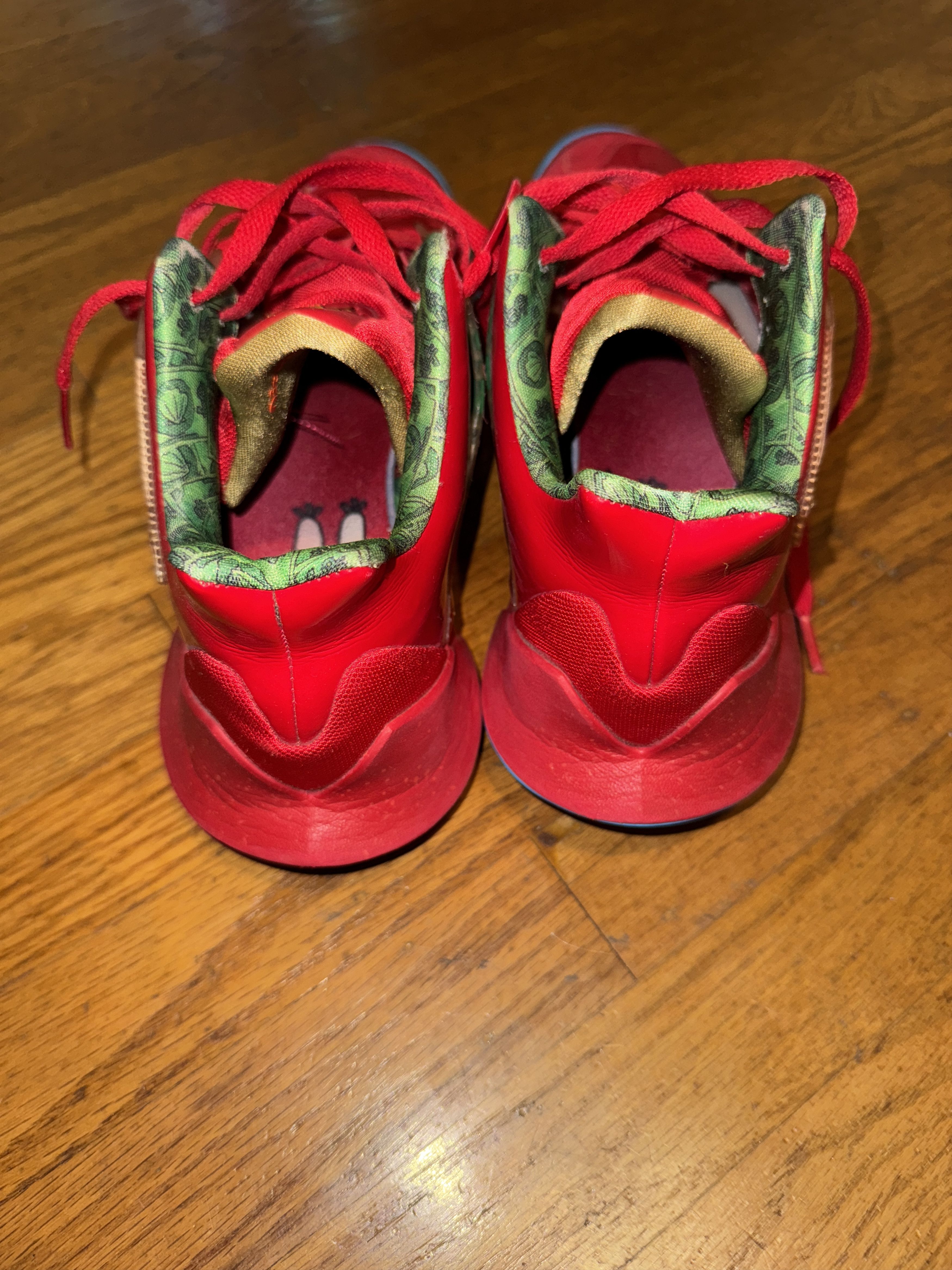 Nike Kyrie 2 low top Kusty Krab Size US 10 / EU 43 - 2 Thumbnail