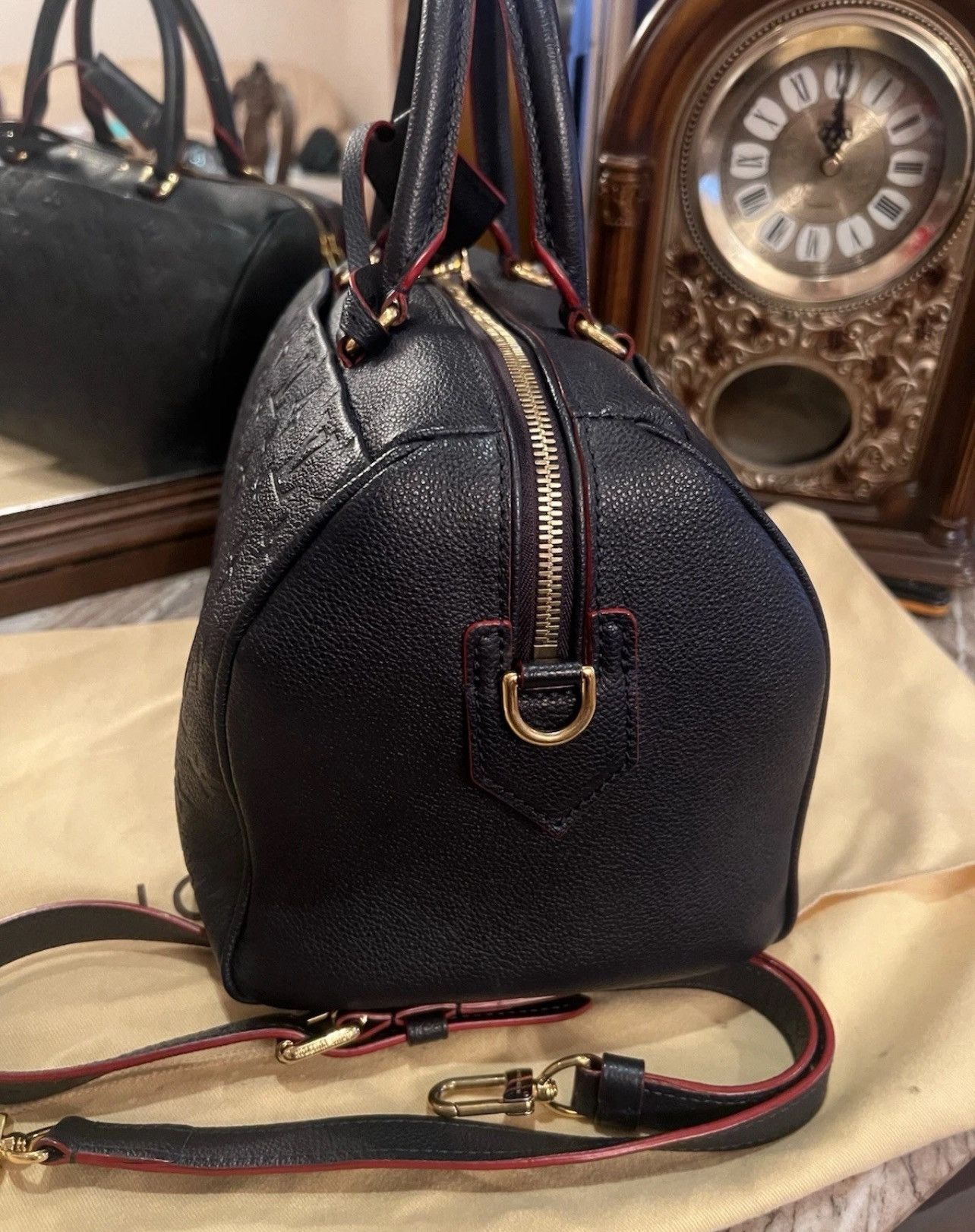 Louis Vuitton Louis Vuitton Speedy Bandouliere Empreinte Leather 30 Size ONE SIZE - 9 Thumbnail