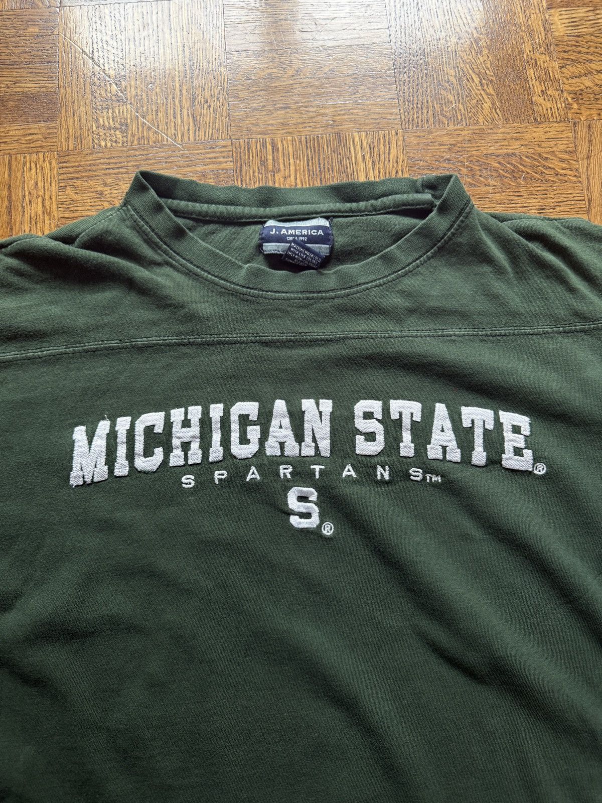 Vintage Vintage Y2K Michigan State University Embroidered Jersey Tee Size US XL / EU 56 / 4 - 3 Thumbnail