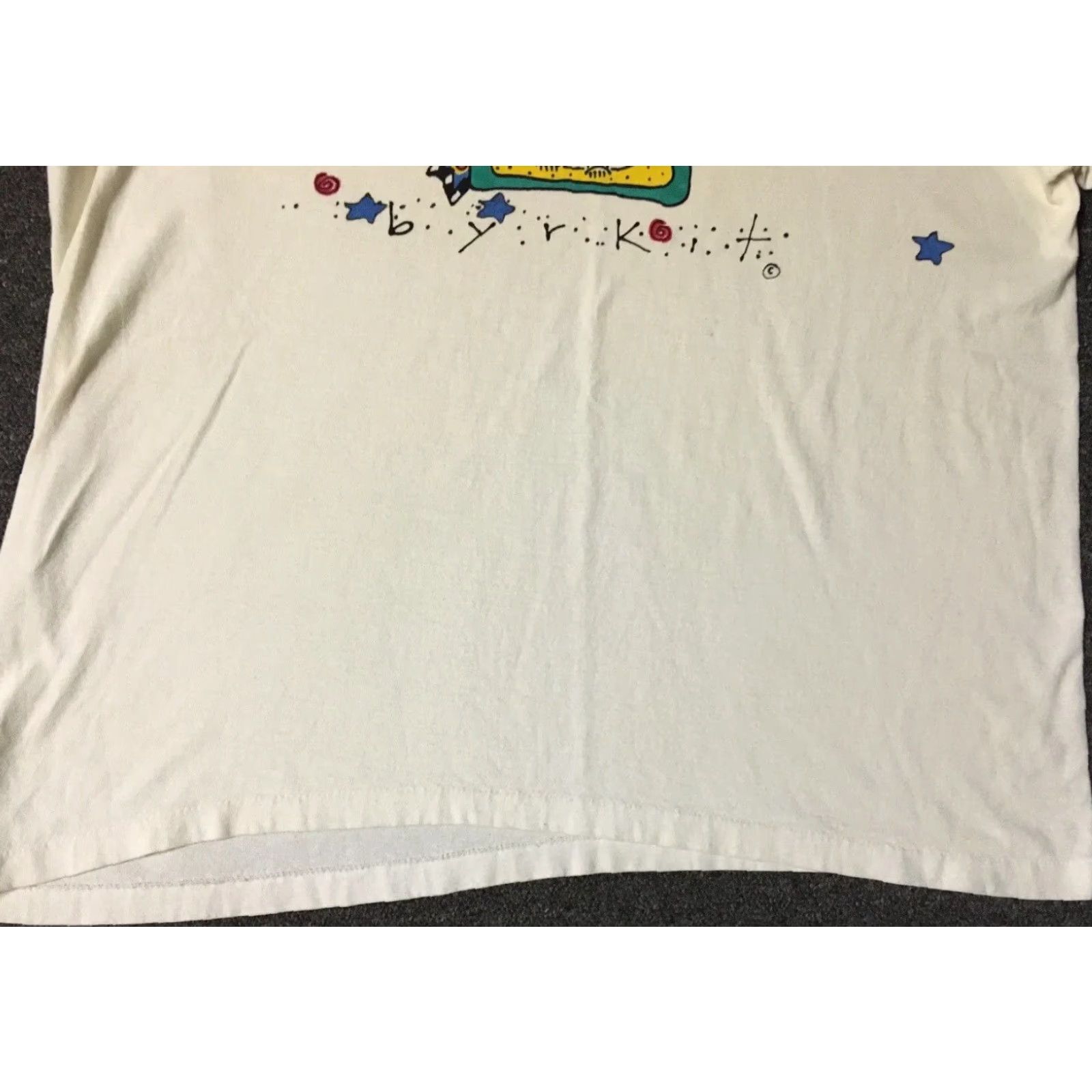 Vintage Vtg 90s Byrkit Abstract Dog Faded Shirt M USA Single Stitch Long Sleeve T-Shirt Men White Austin 80s Nature Animal Grunge Sports Beach Hawaii USA Size US M / EU 48-50 / 2 - 4 Thumbnail