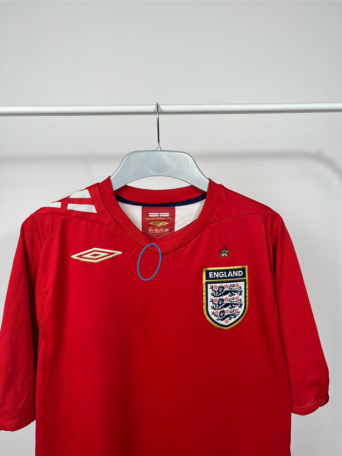 Umbro Vintage England Umbro Football Jersey Red Medium Shirt Size US M / EU 48-50 / 2 - 2 Thumbnail