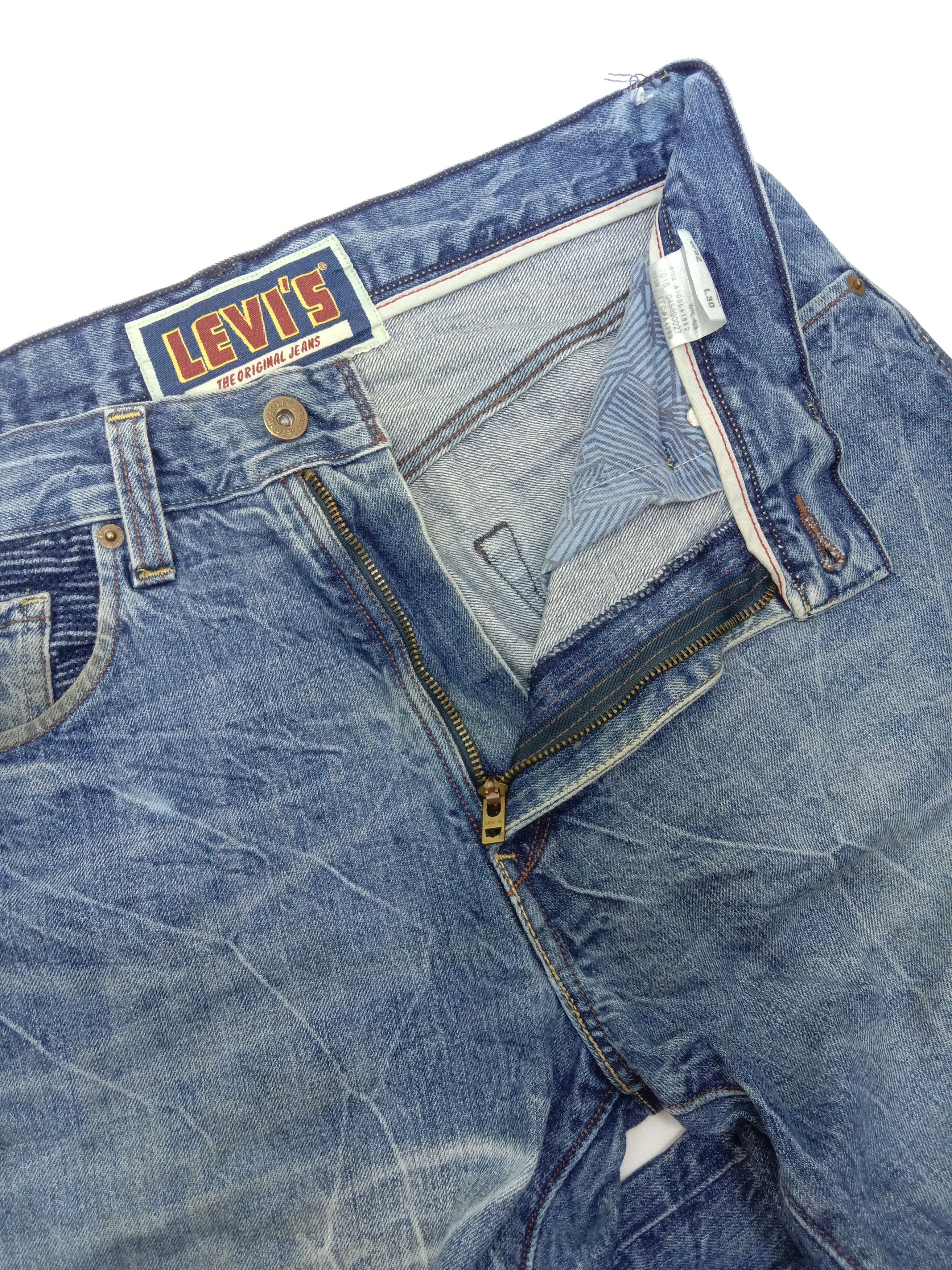 Levi's Vintage Levi's 569 Jeans Blue Wash Distressed Denim Size US 32 / EU 48 - 9 Thumbnail