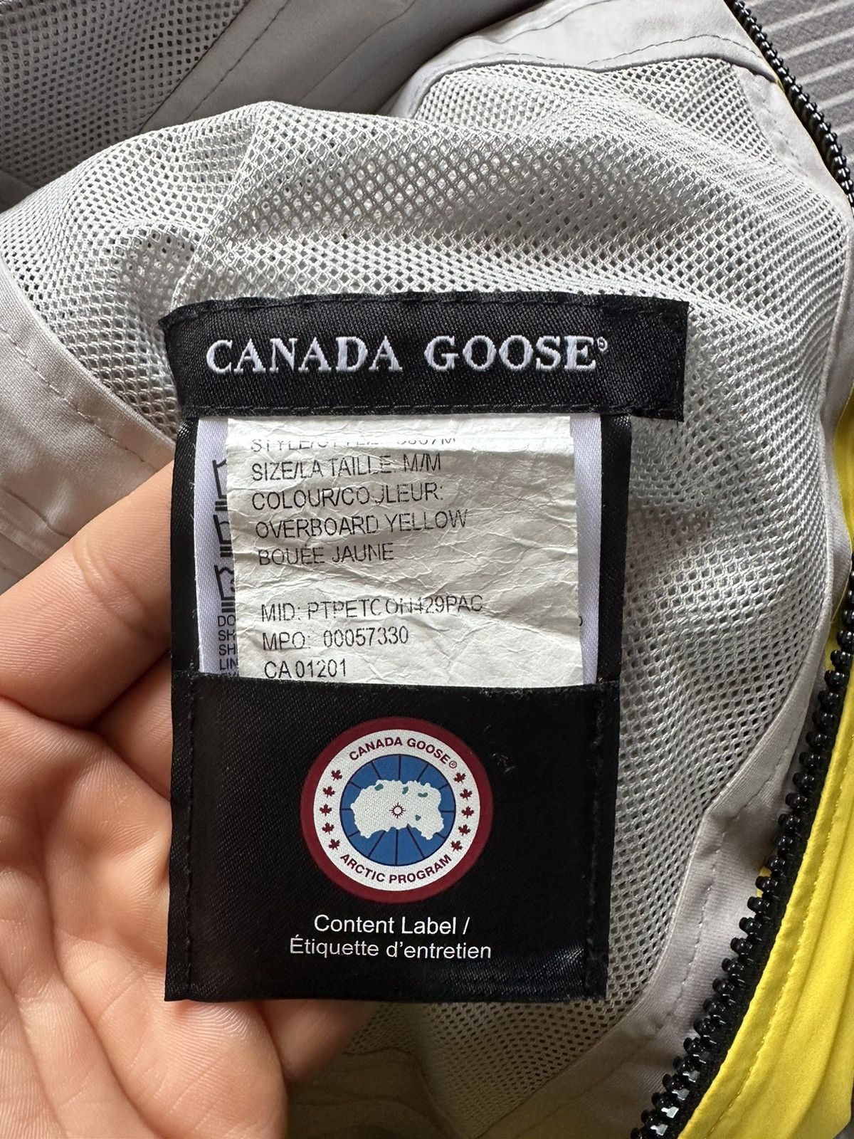 Canada Goose Canada Goose Seawolf Rain Jacket- Yellow M Size US M / EU 48-50 / 2 - 5 Thumbnail