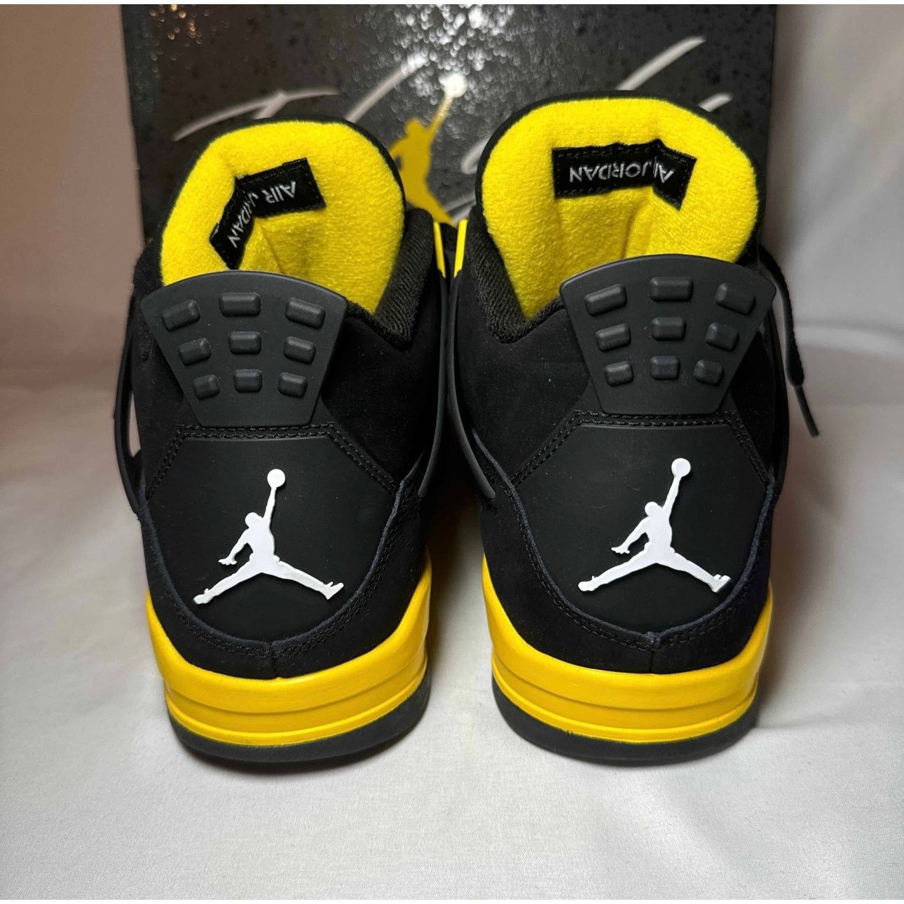 Jordan Brand × Nike Size 11 - Nike Air Jordan 4 Retro Thunder 2023 Men's Shoes Size US 11 / EU 44 - 6 Thumbnail