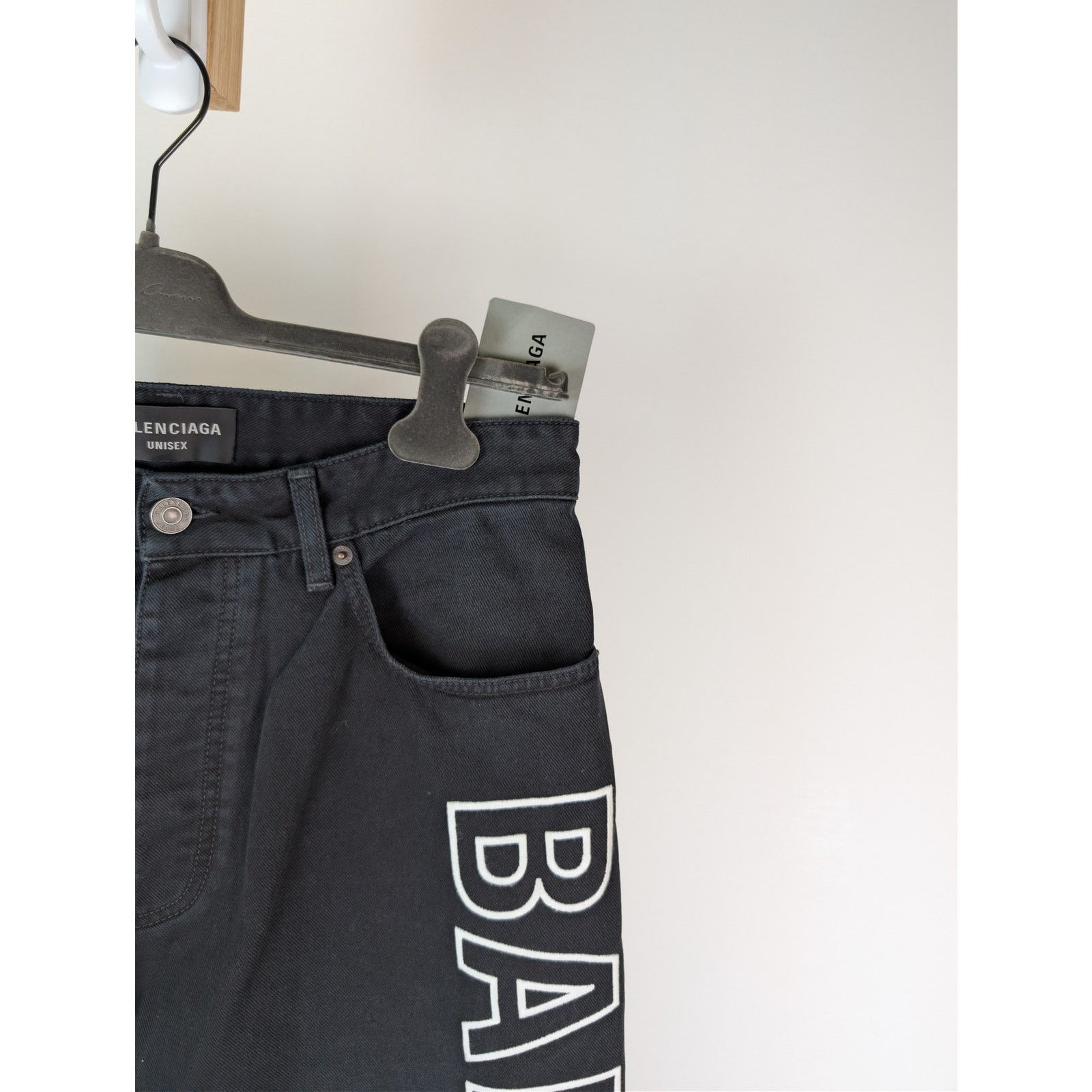 Balenciaga o1rshd1 Left Hand Denim Baggy Pants in Sunbleached Black Size US 28 / EU 44 - 4 Thumbnail