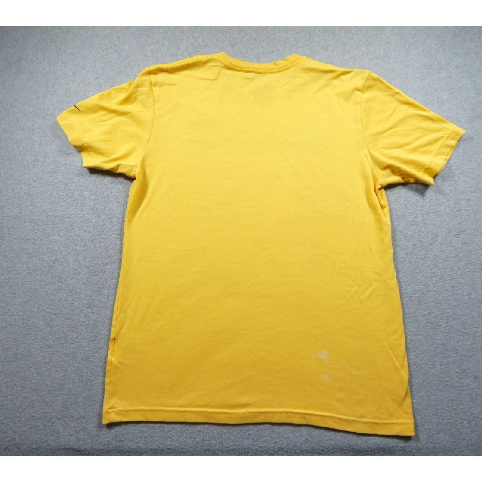 Nike Nike Shirt Mens Medium Yellow Dri-Fit Short Sleeve Tee Athletic Comfort Casual Logo Size US M / EU 48-50 / 2 - 6 Thumbnail