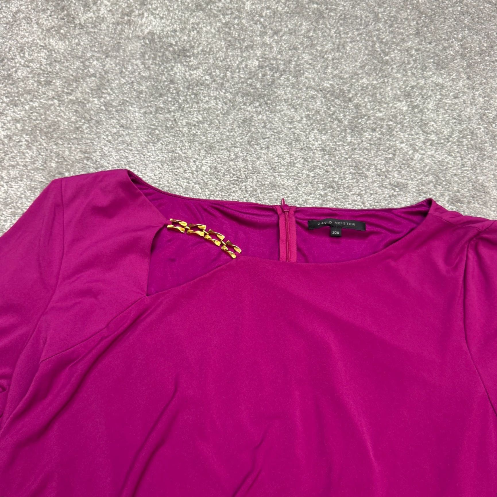 Vintage David Meister Dress Women Plus 20W Ruched Sheath Magenta Pink W/ Gold Chain NWT Size 3XL / US 20-22 - 5 Thumbnail