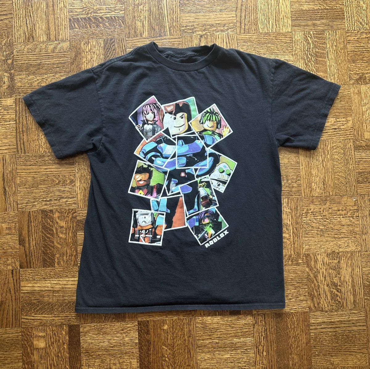 Japanese Brand Roblox Photograph Graphic Tee Size US XS / EU 42 / 0 - 1 Thumbnail
